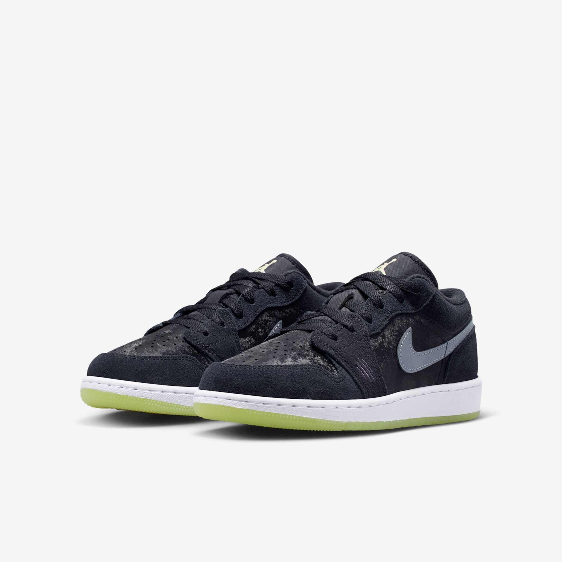Tênis Air Jordan 1 Low SE Infantil - Foto 5