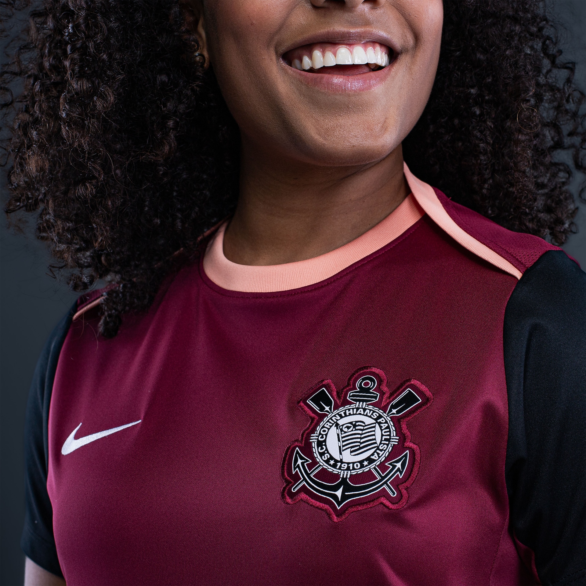 Camiseta Corinthians Nike 2026 Treino Feminina - Foto 8