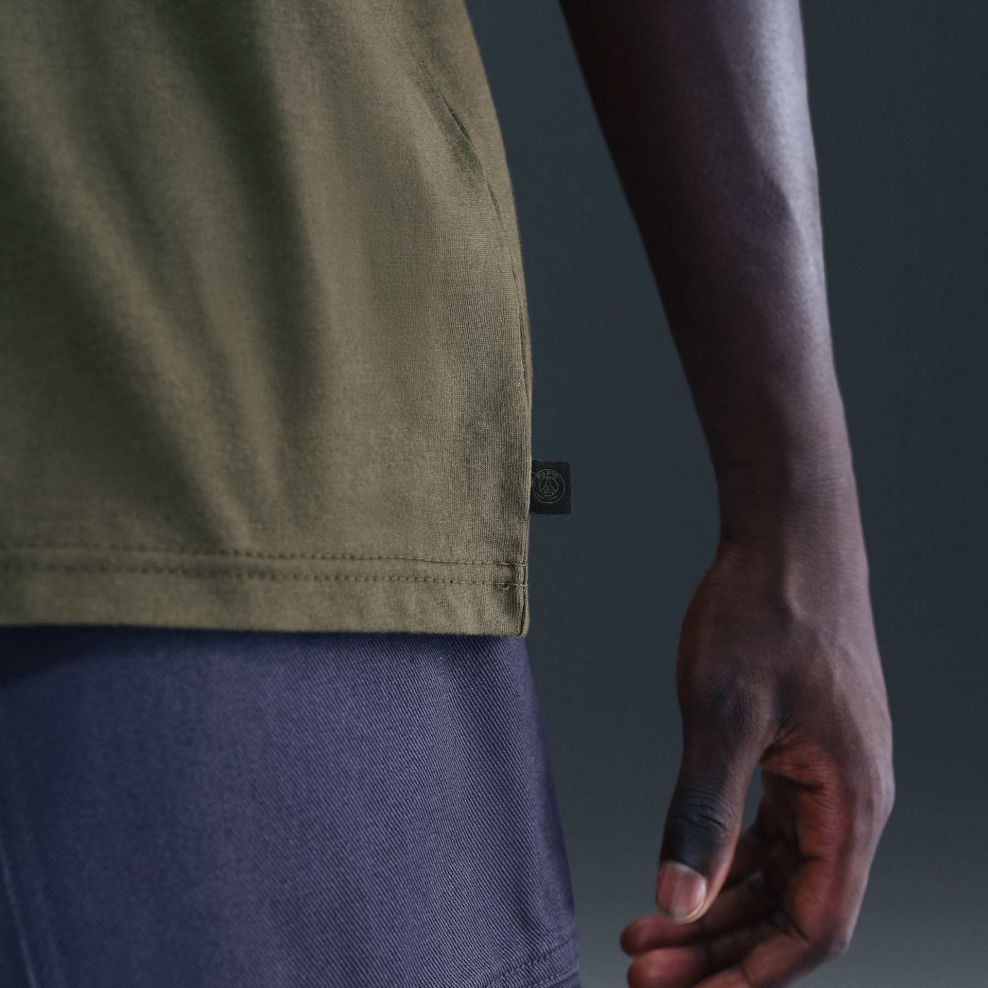 Camiseta Paris Saint-Germain Nike Peak Masculina - Foto 6