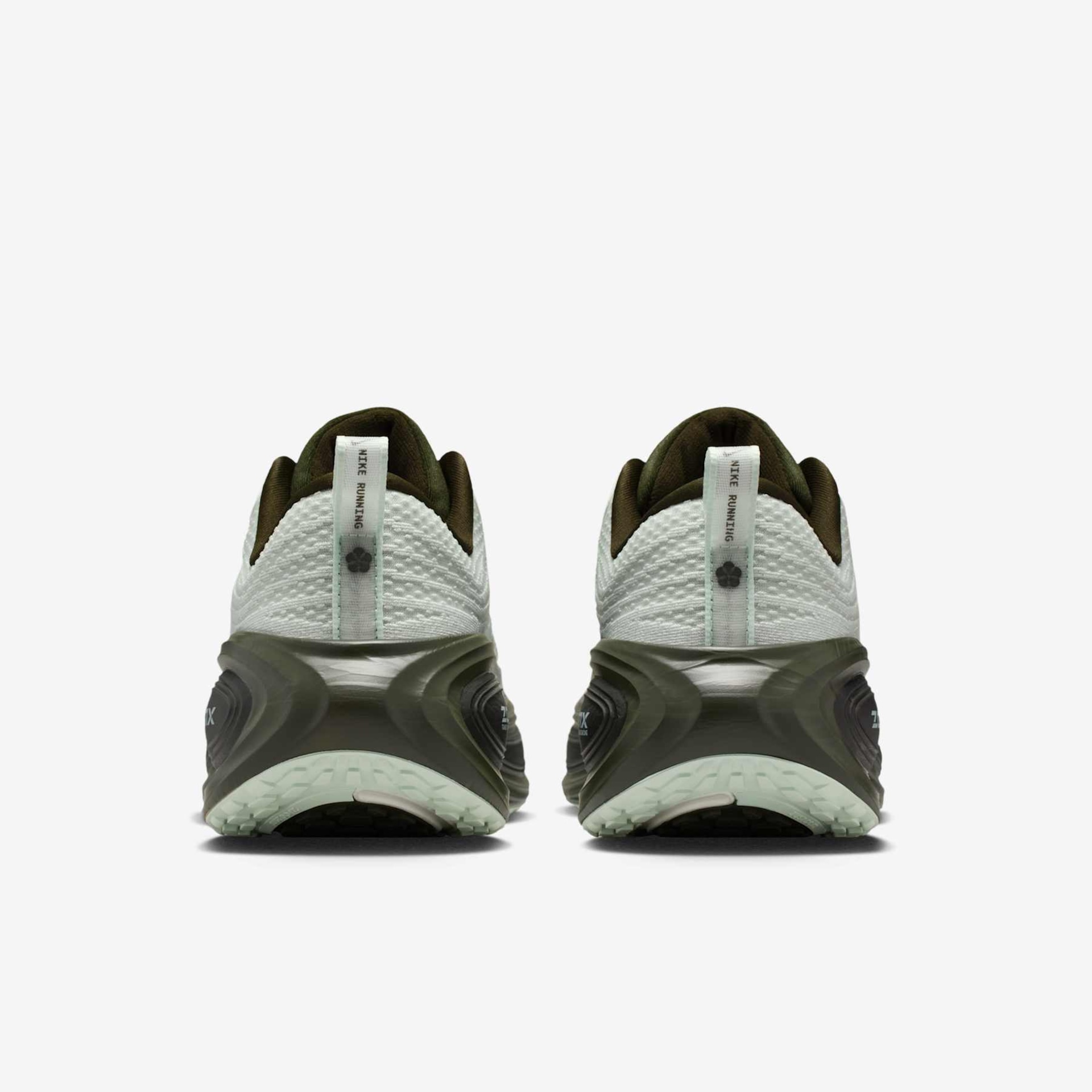 Tênis Nike Vomero Plus Feminino - Foto 6