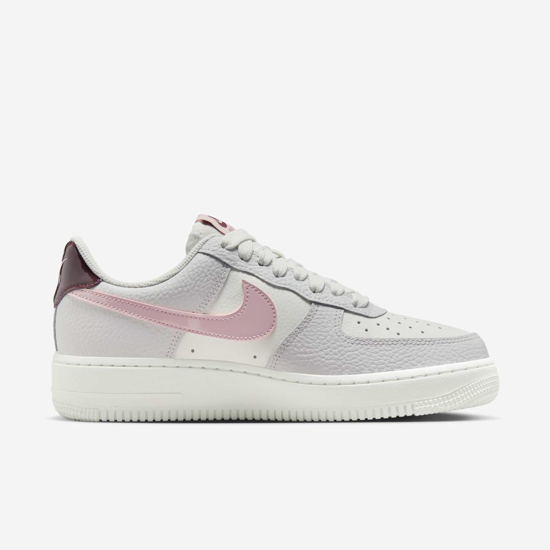 Tênis Nike Air Force 1 '07 Feminino - Foto 3