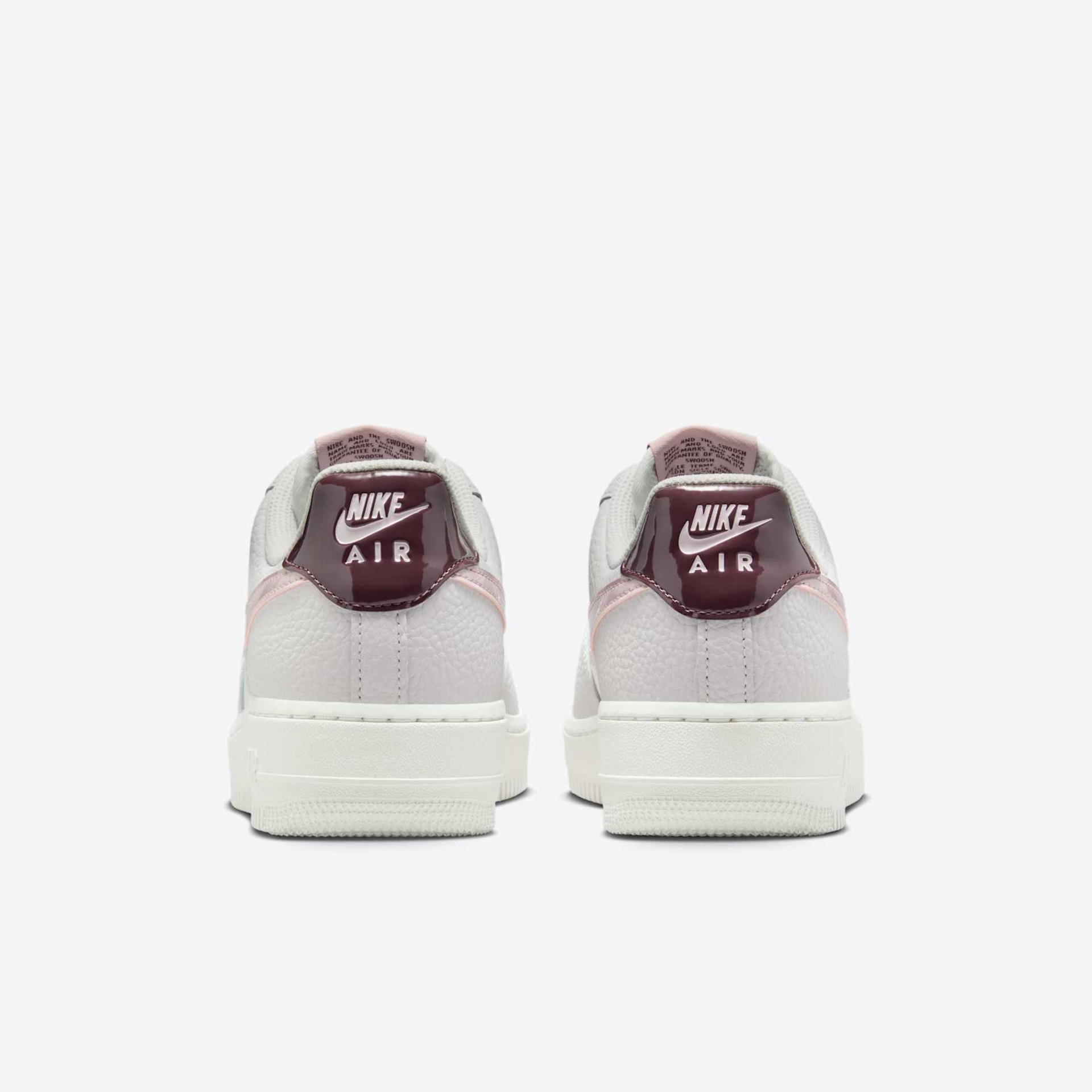 Tênis Nike Air Force 1 '07 Feminino - Foto 6