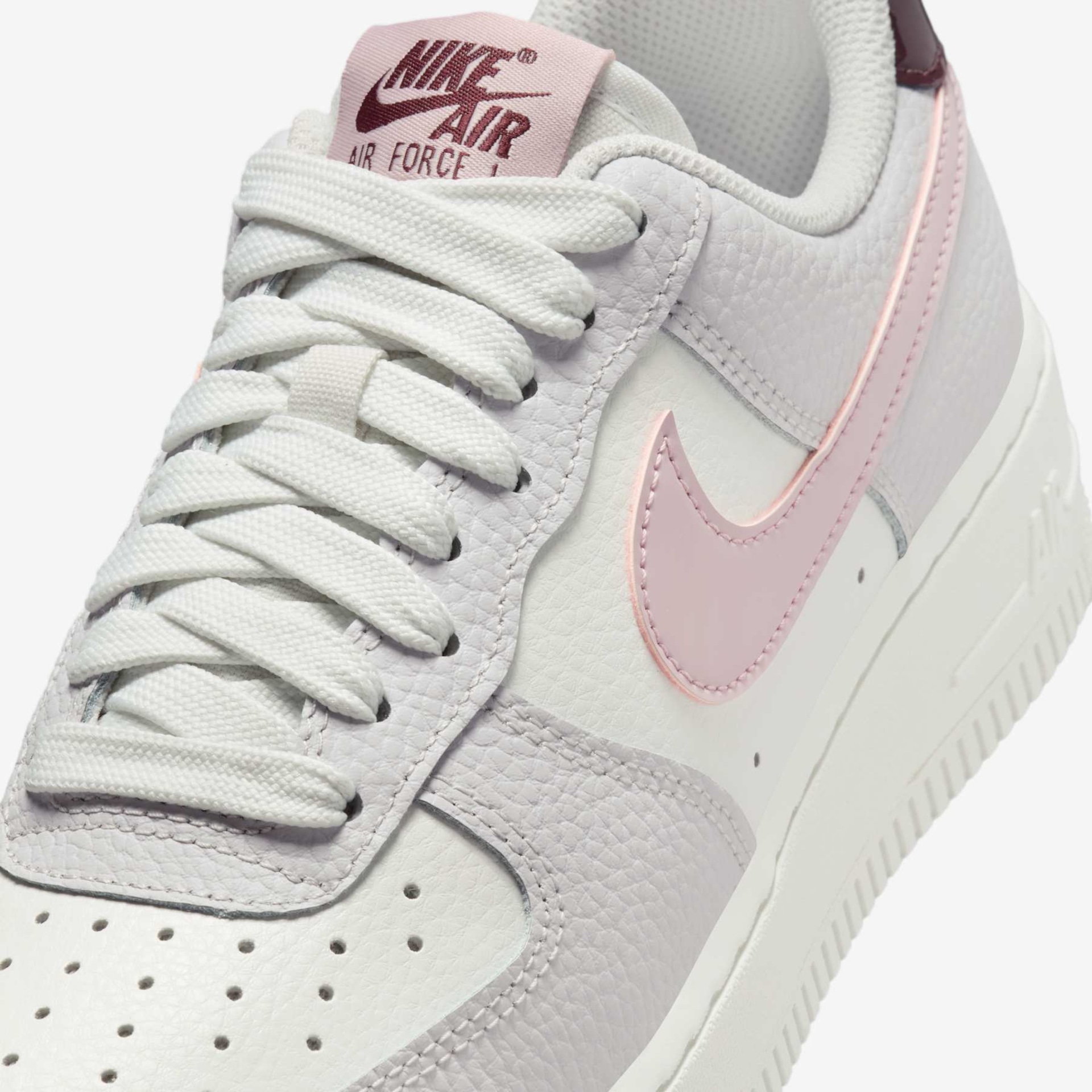 Tênis Nike Air Force 1 '07 Feminino - Foto 7