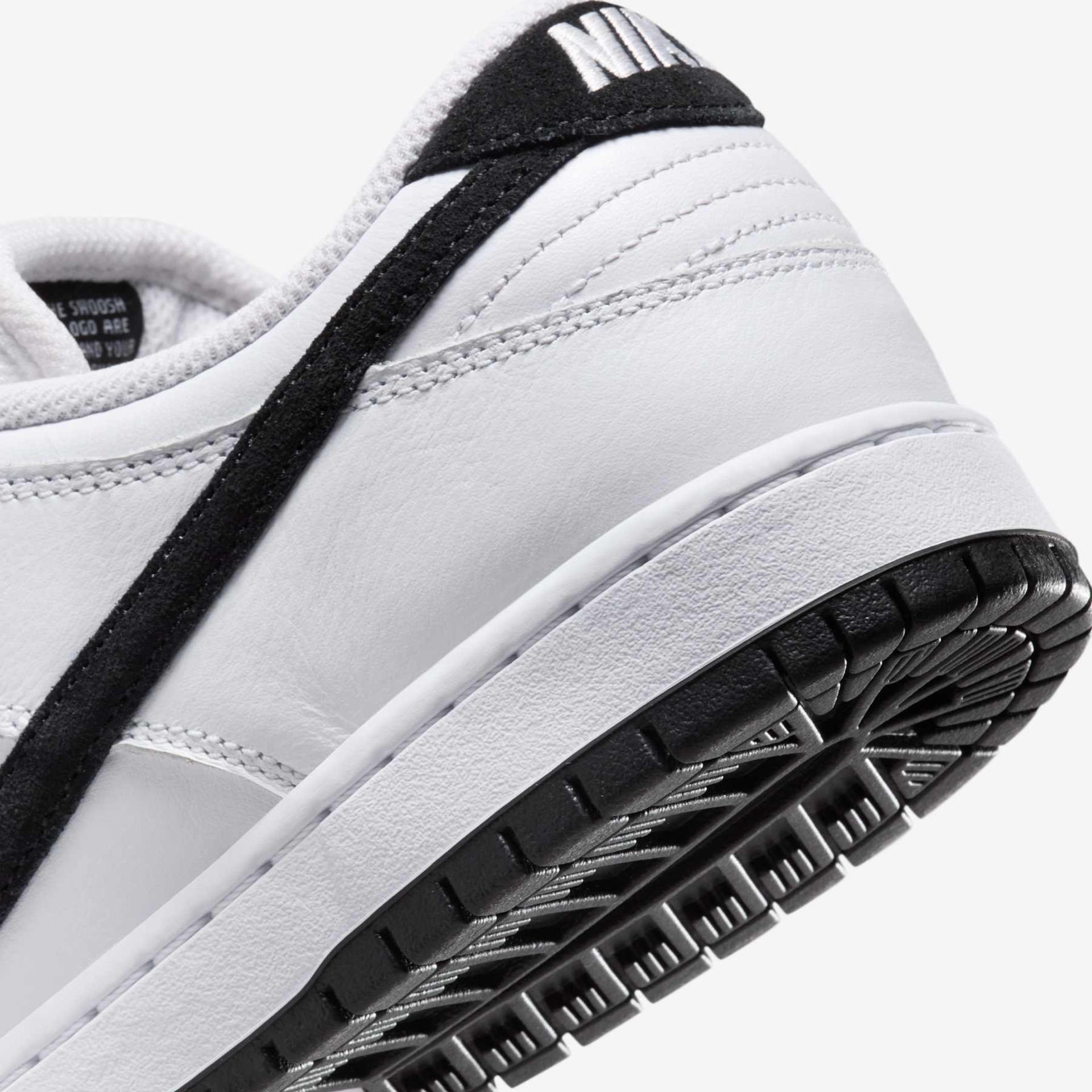 SB Dunk Low Pro - Foto 8