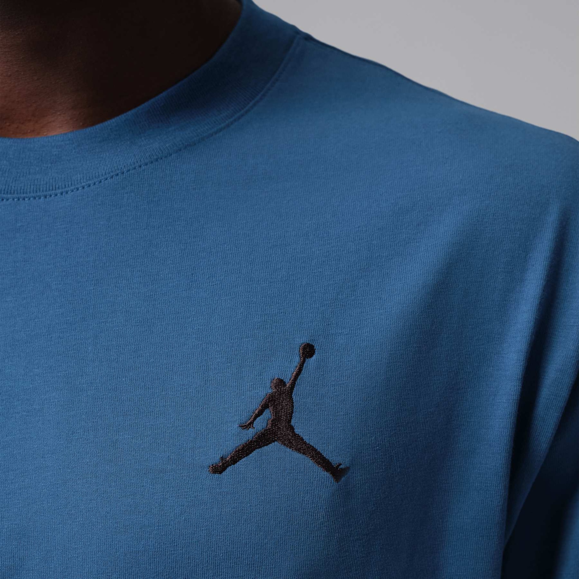 Camiseta Jordan Jumpman Crew Masculina - Foto 4