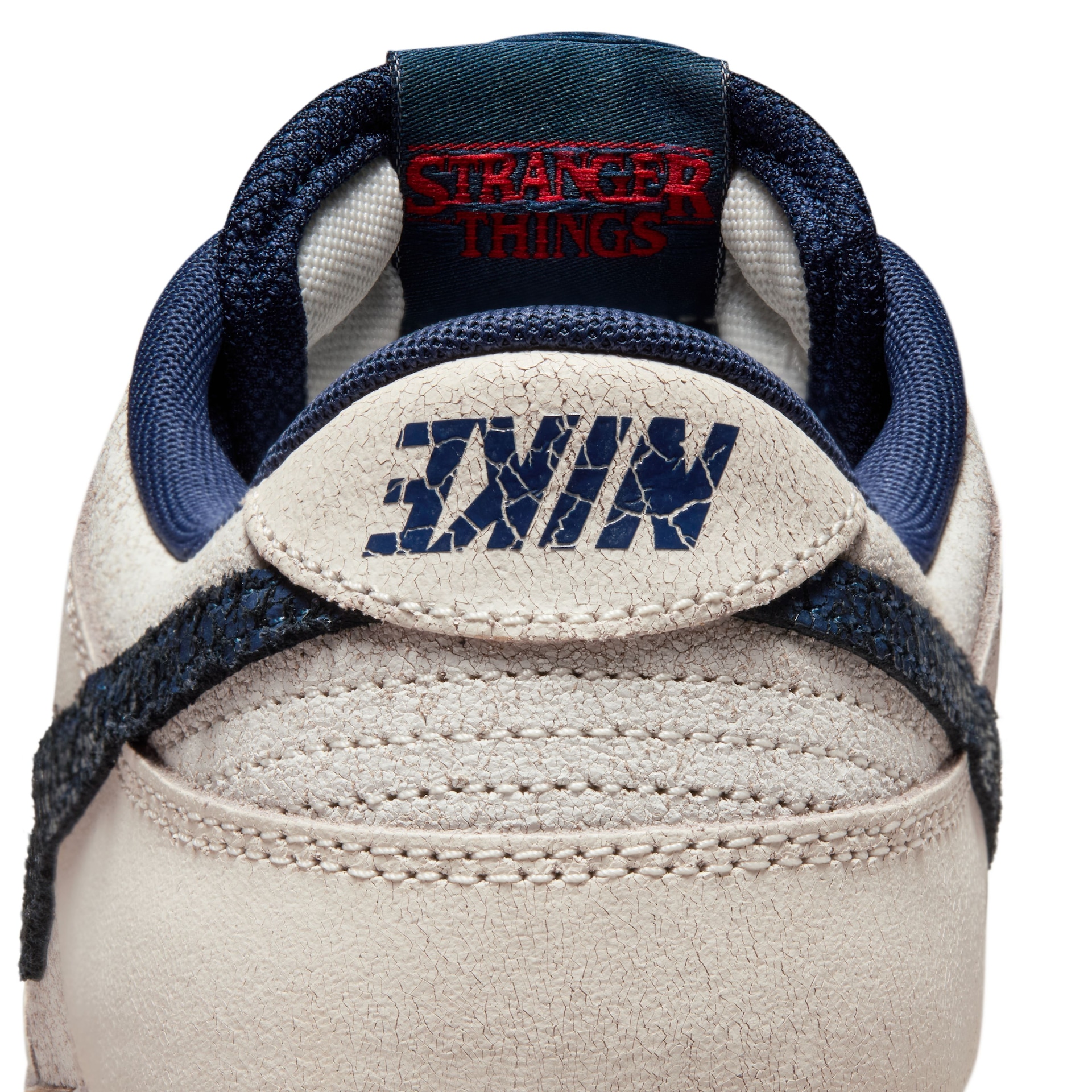 Dunk Low x Stranger Things - Foto 9