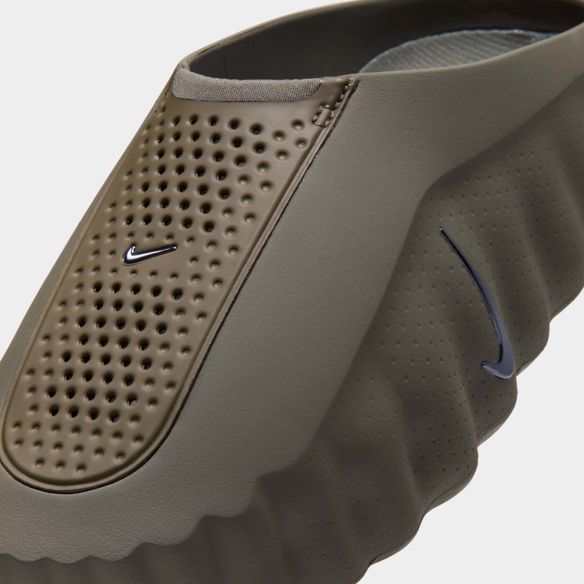 Mule Nike Mind 001 Feminino - Foto 7
