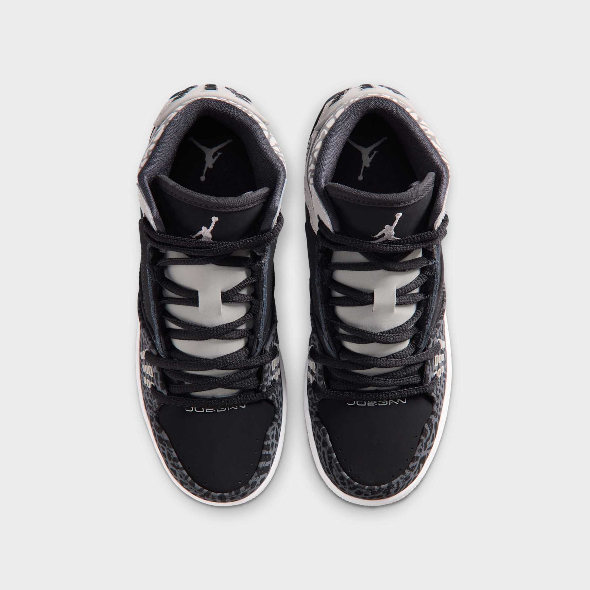 Tênis Jordan 1 Flight Infantil - Foto 4