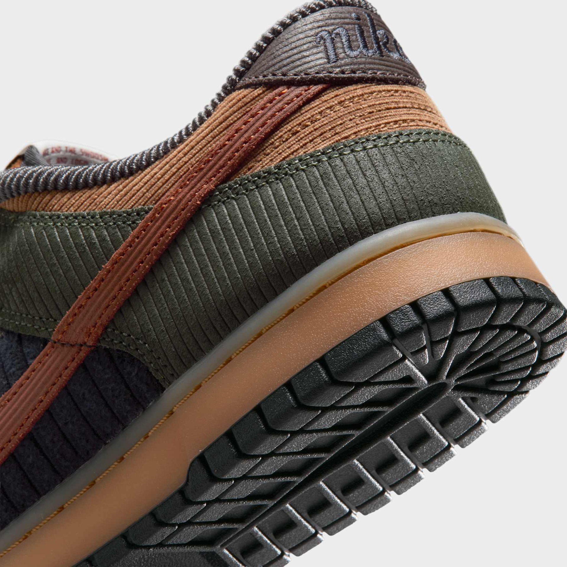 Tênis Nike Dunk Low Retro Premium Masculino - Foto 8