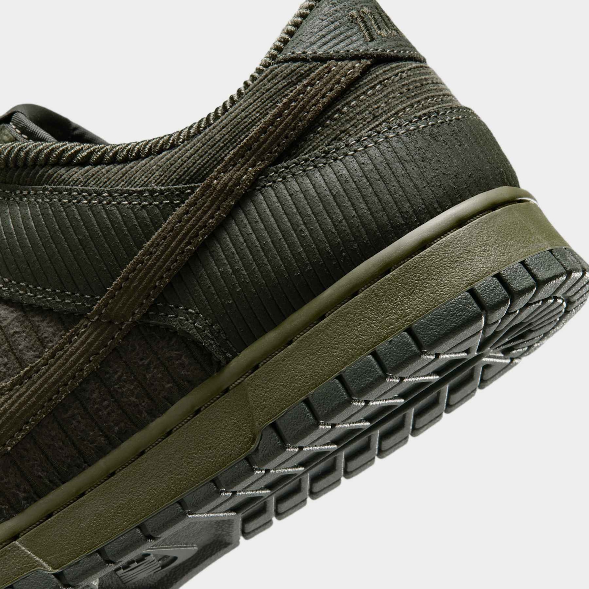 Tênis Nike Dunk Low Retro Premium Masculino - Foto 8
