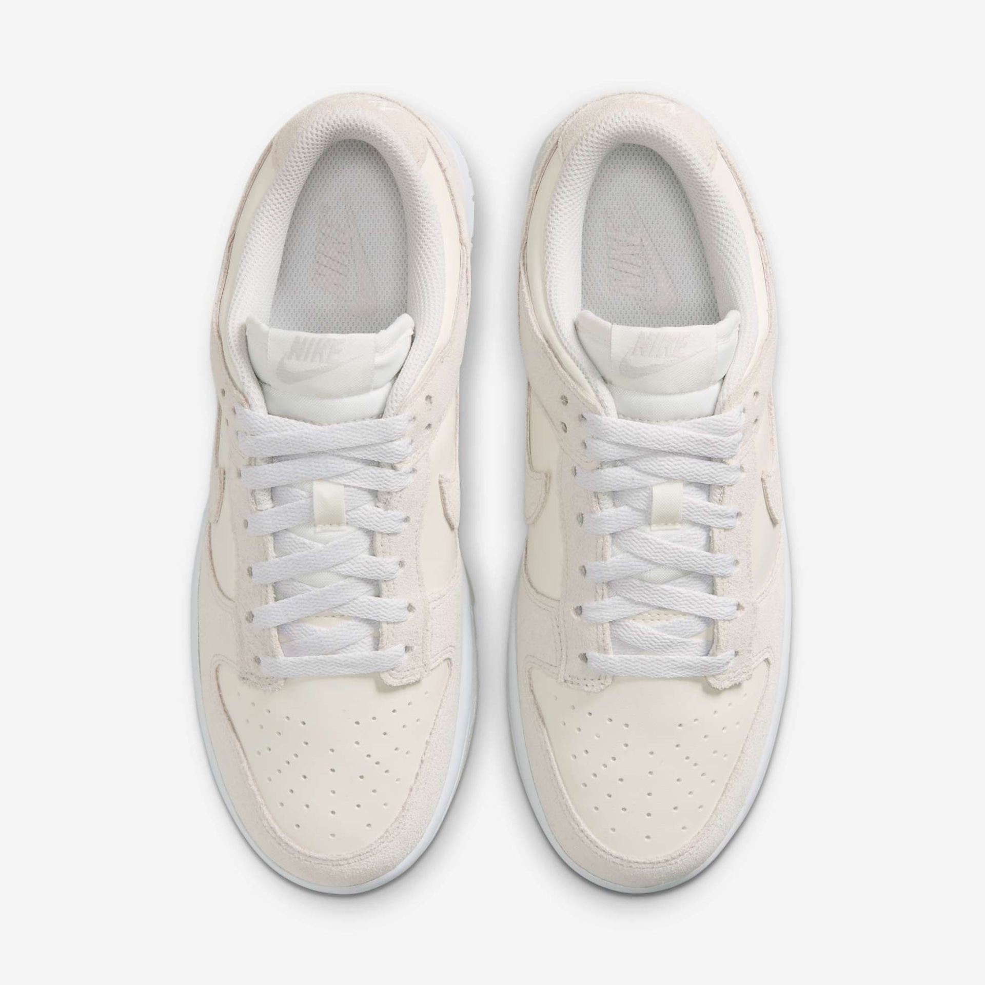 Tênis Nike Dunk Low SE Feminino - Foto 4