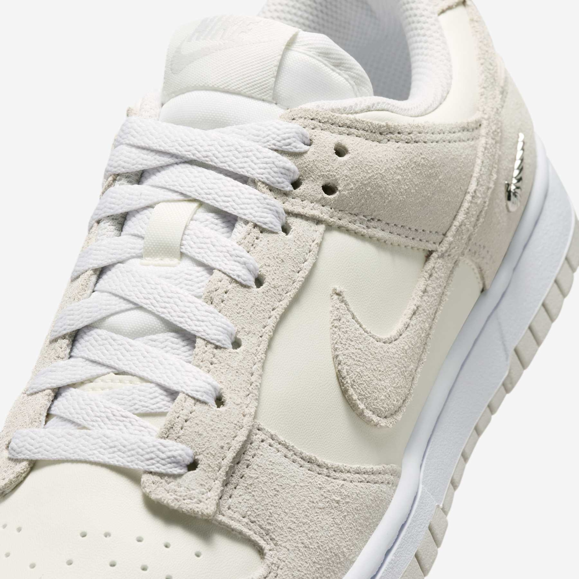 Tênis Nike Dunk Low SE Feminino - Foto 7