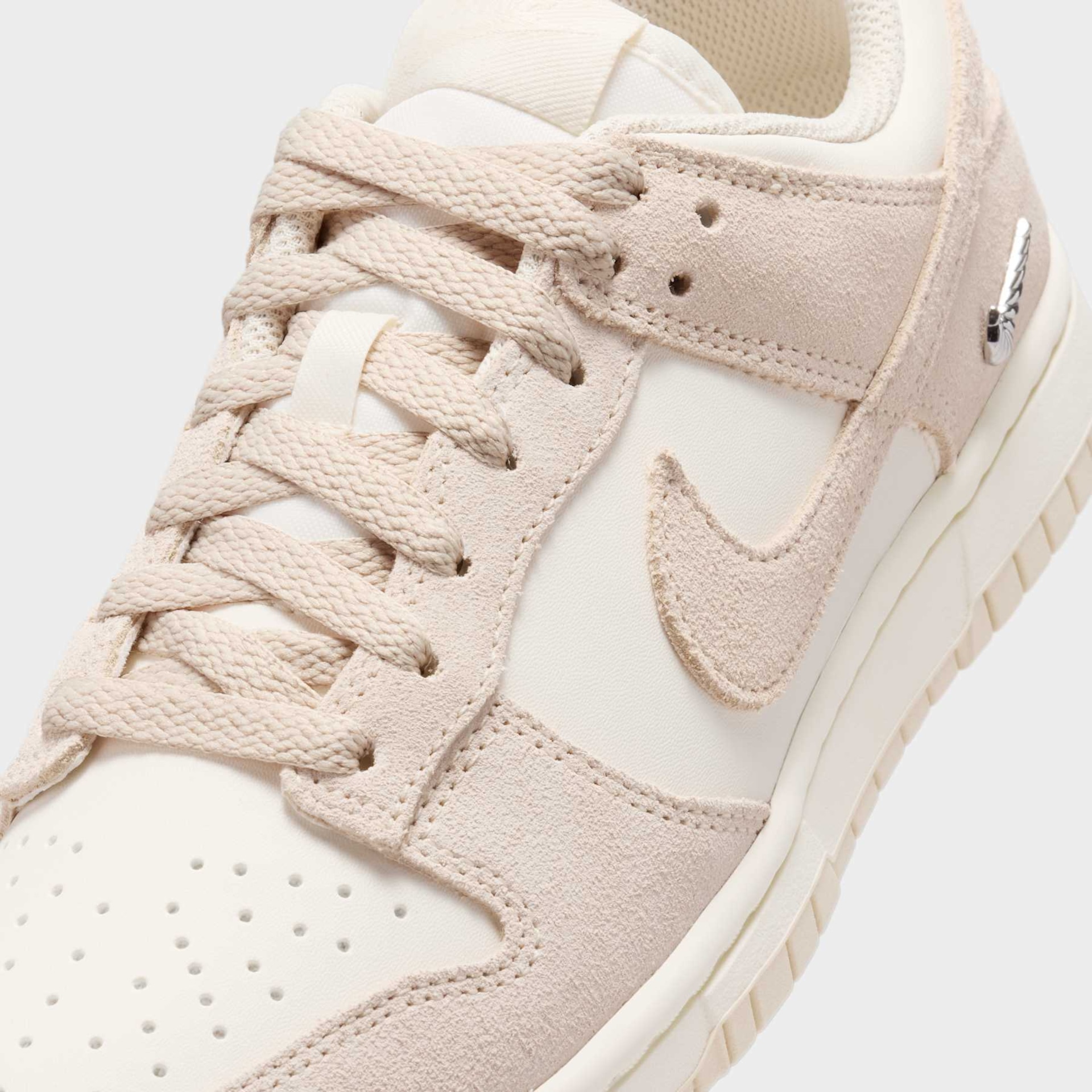 Tênis Nike Dunk Low SE Feminino - Foto 7