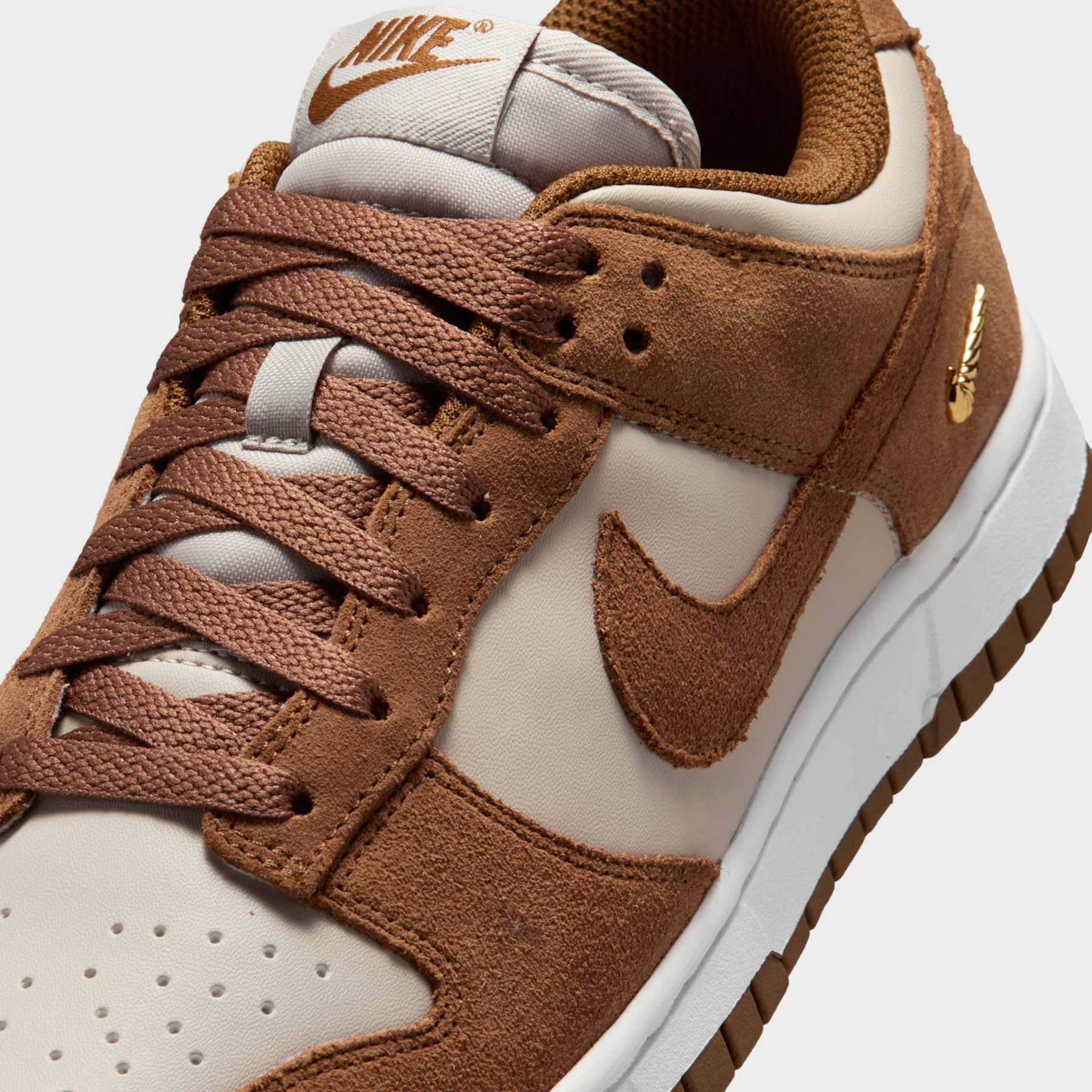 Tênis Nike Dunk Low SE Feminino - Foto 7
