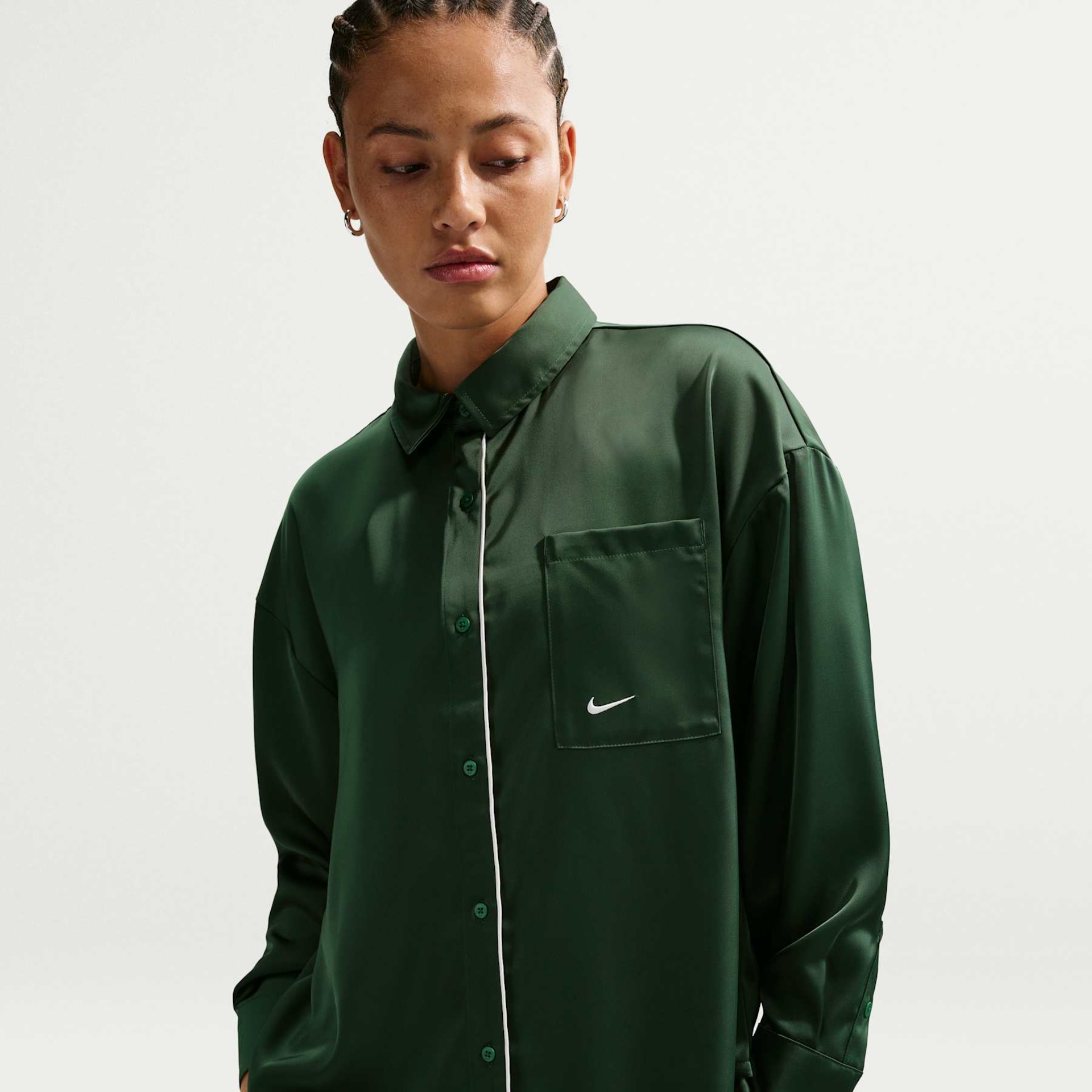 Imagem principal de Camisa Nike Sportswear Woven Manga Longa Feminina
