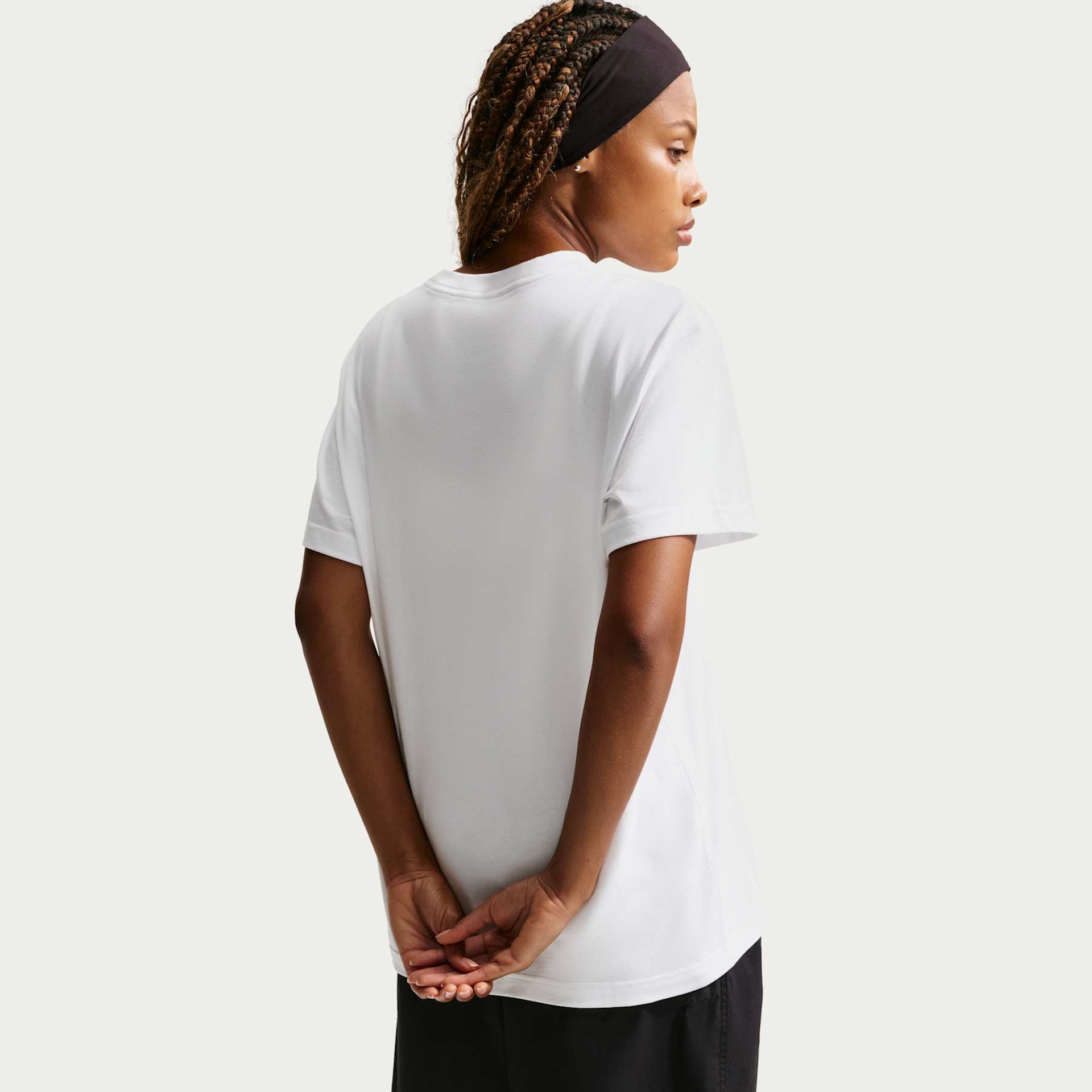 Camiseta Nike Sportswear Classic Oversized Feminina - Foto 2