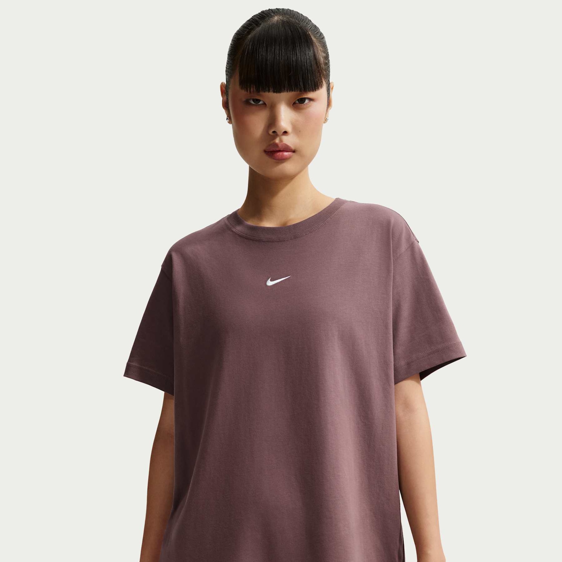 Imagem principal de Camiseta Nike Sportswear Classic Feminina