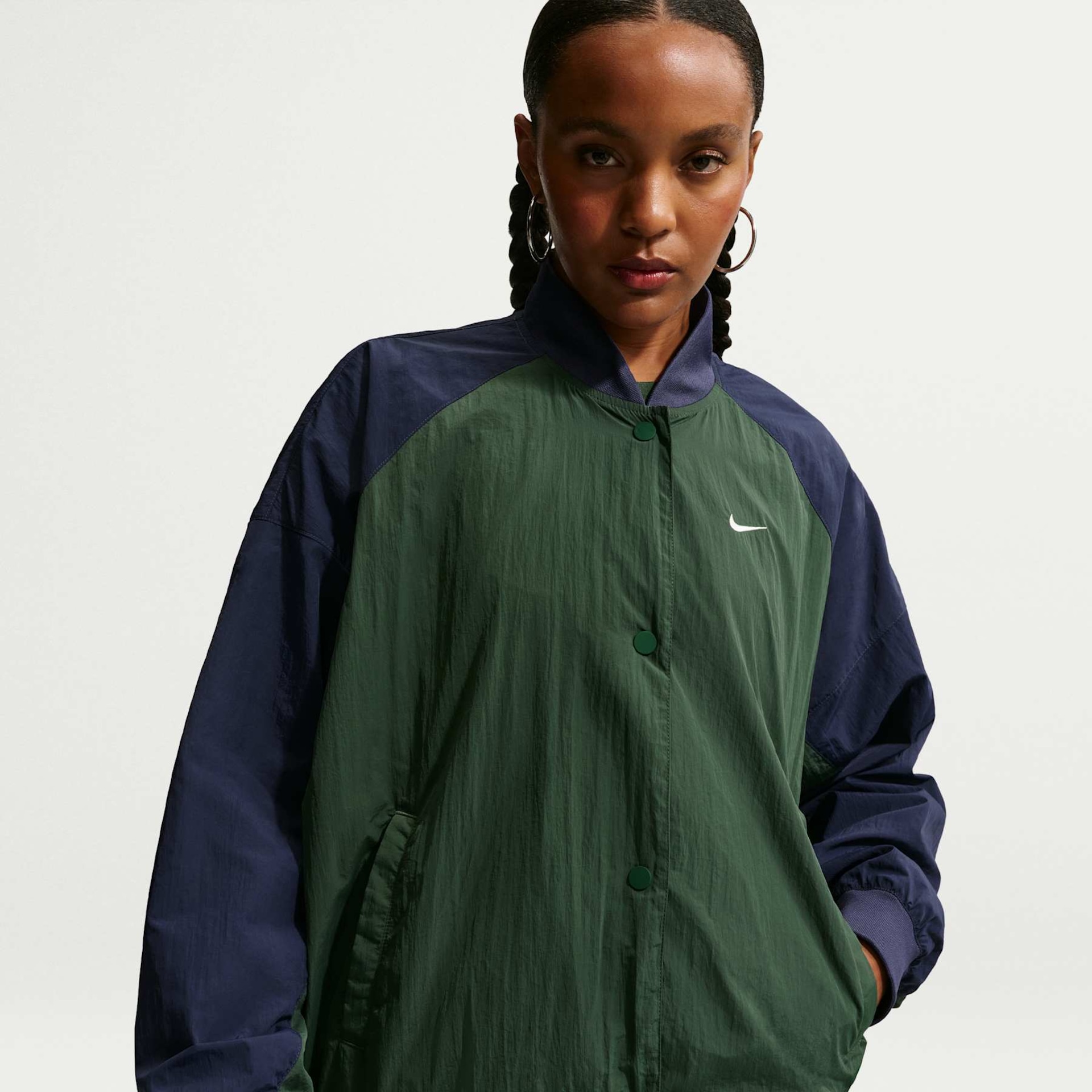 Imagem principal de Jaqueta Nike Sportswear Varsity Feminina