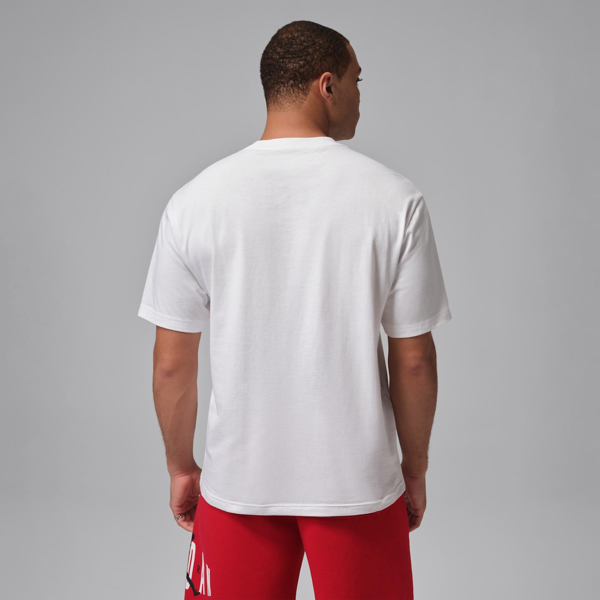 Camiseta Jordan Pocket Crew Masculina - Foto 2