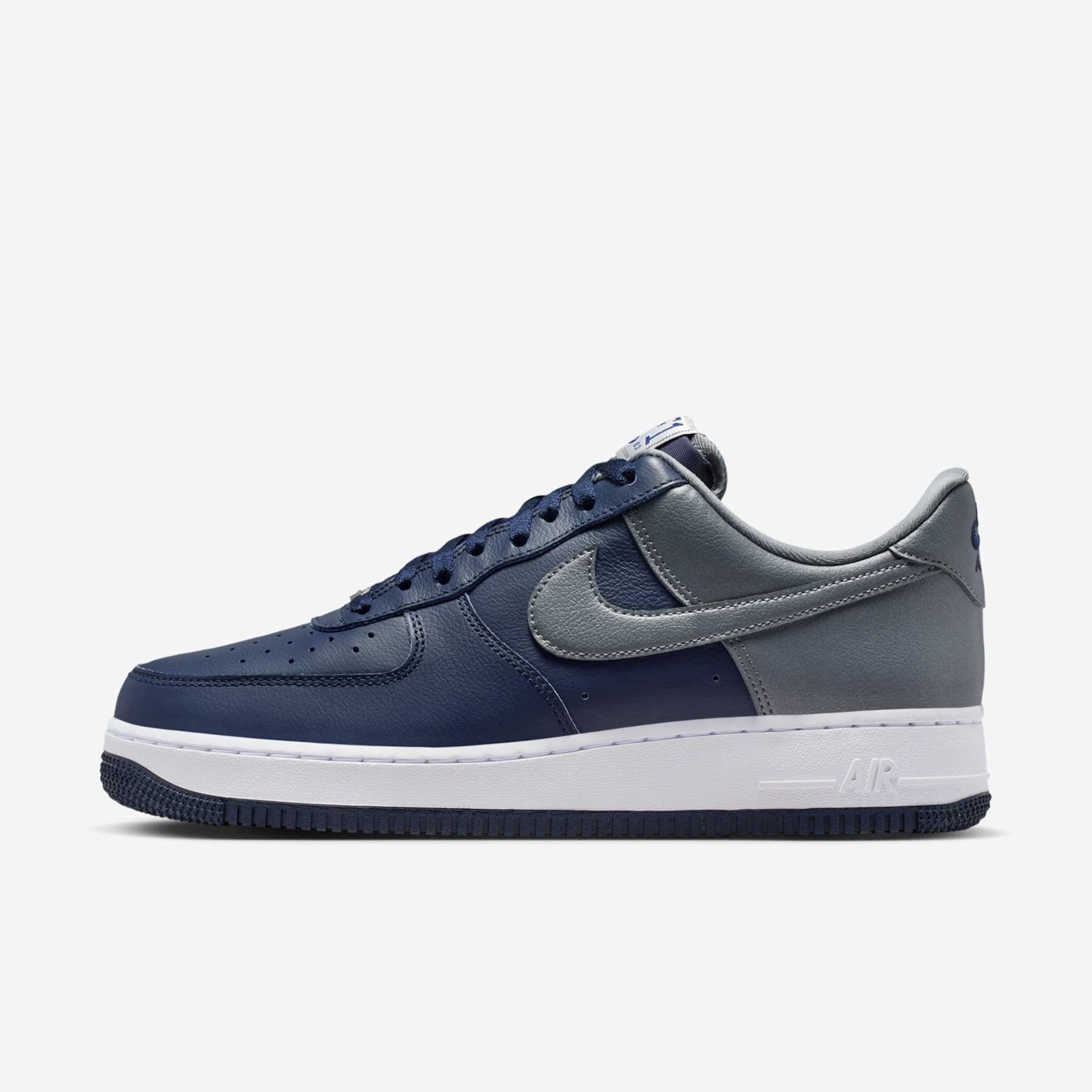 Imagem principal de Tênis Nike Air Force 1 '07 LV8 Masculino