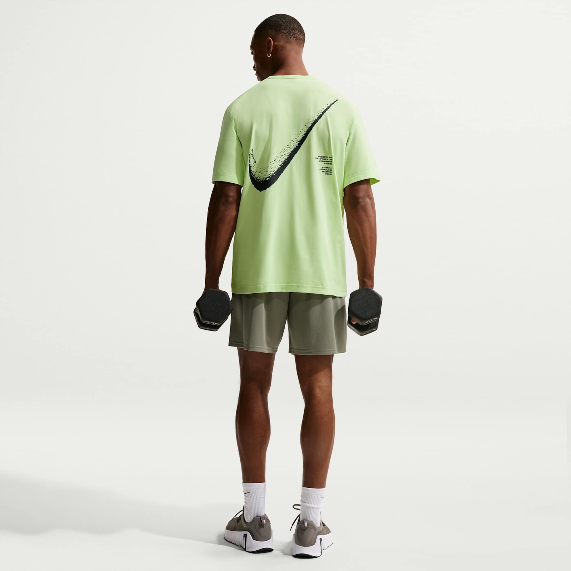 Camiseta Dri-FIT Nike Hyverse Masculina - Foto 5