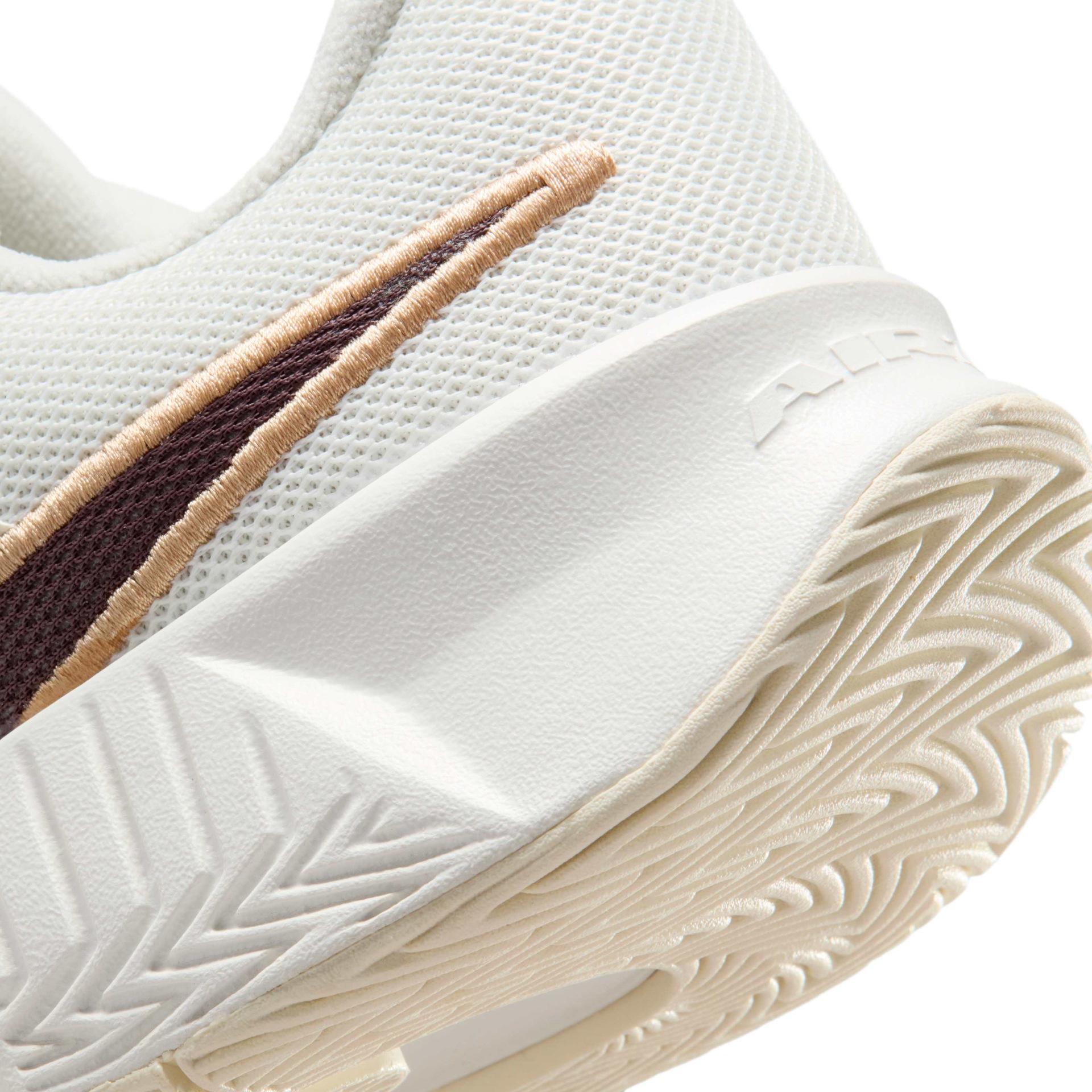 Tênis Nike Zoom GP Challenge Pro Feminino - Foto 8