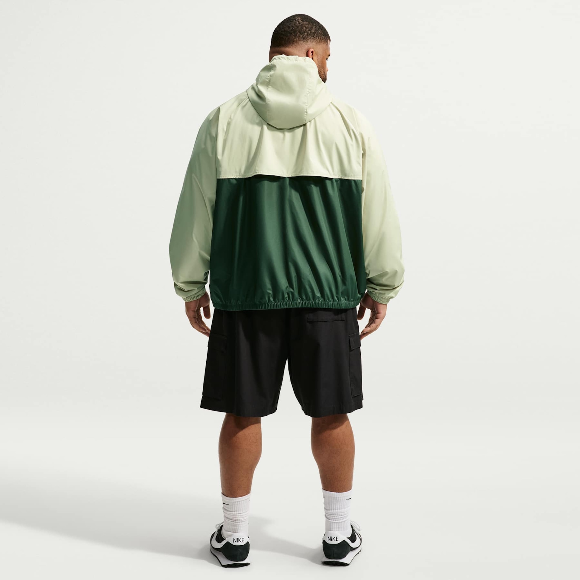 Jaqueta Nike Windrunner Masculina - Foto 10