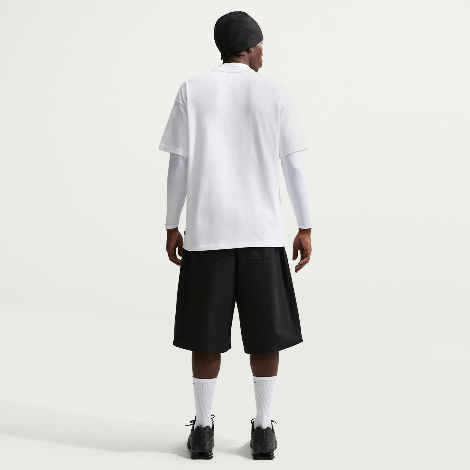 Camiseta Nike Sportswear Premium Essentials Masculina - Foto 5