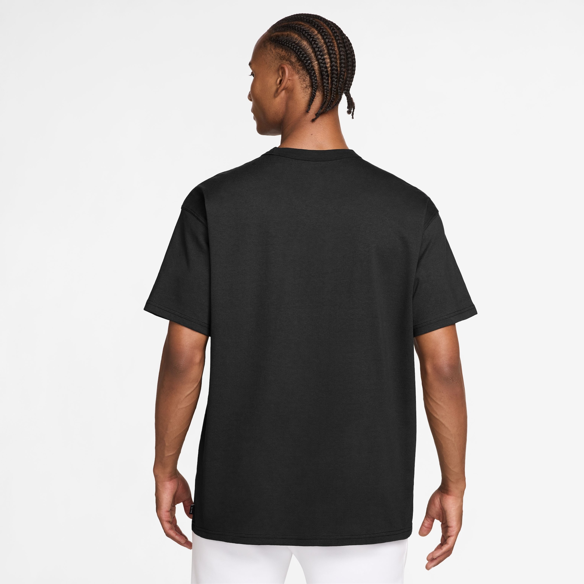 Camiseta Nike Sportswear Premium Essentials Masculina - Foto 2