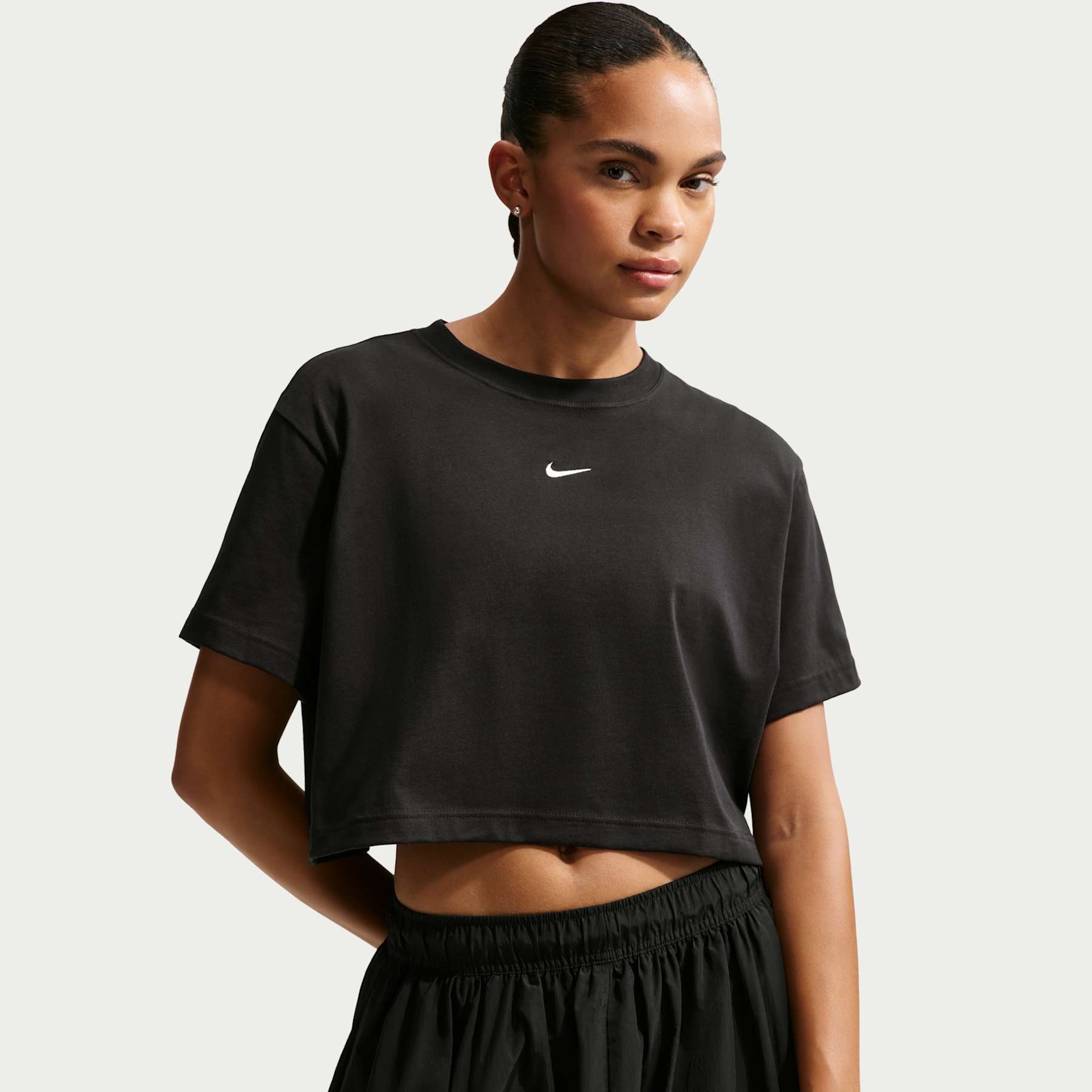 Camiseta Cropped Nike Sportswear Classic Feminina - Foto 1