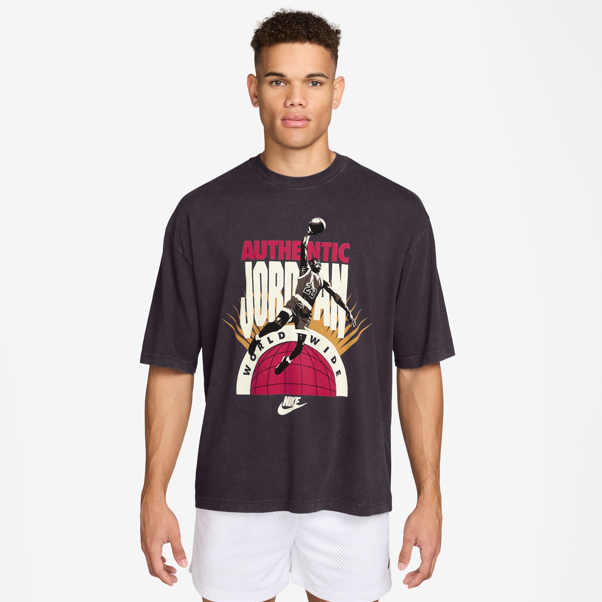 Camiseta Jordan Reissue Worldwide Oversized Masculina - Foto 2