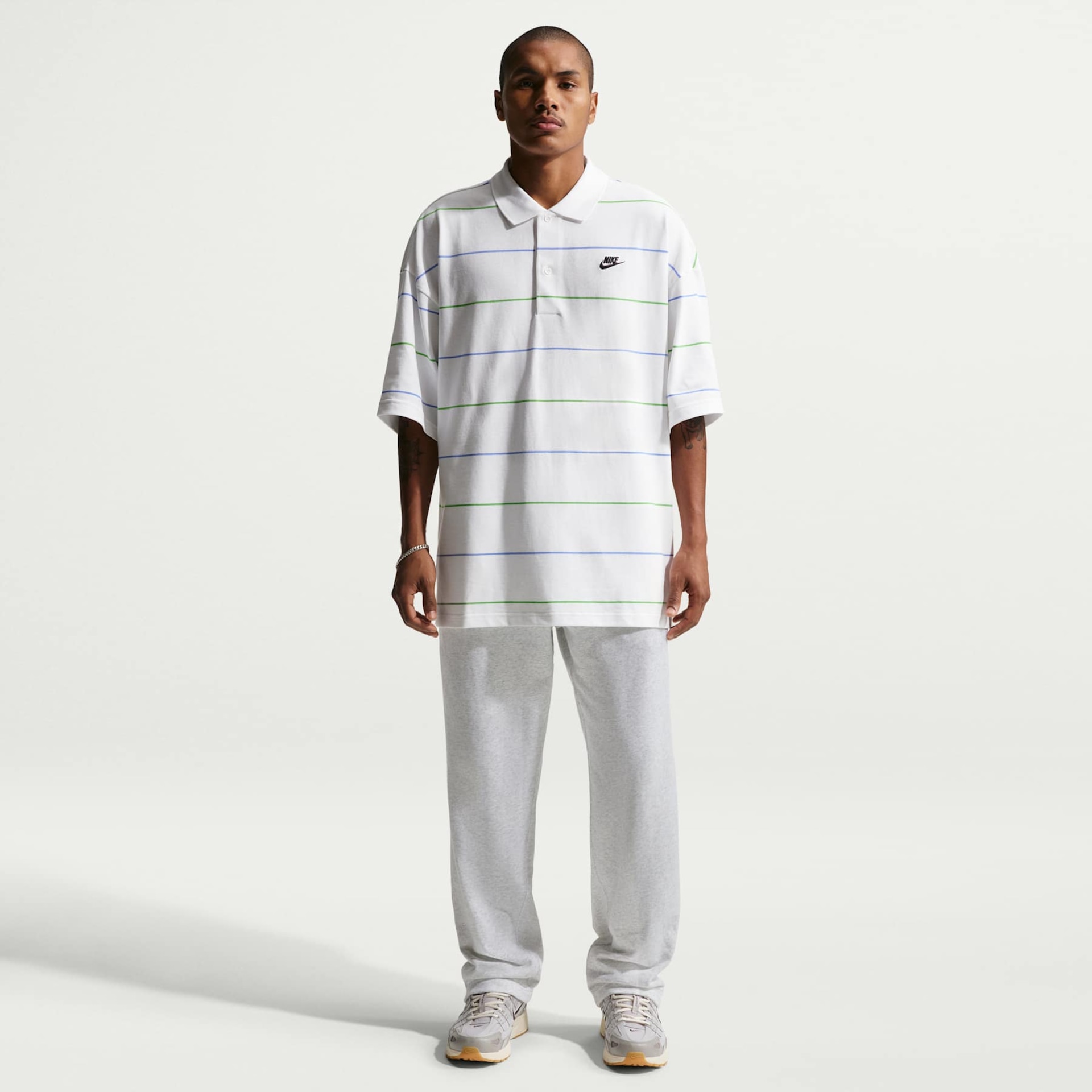 Camisa Polo Nike Club Stripe Oversized Masculina - Foto 4