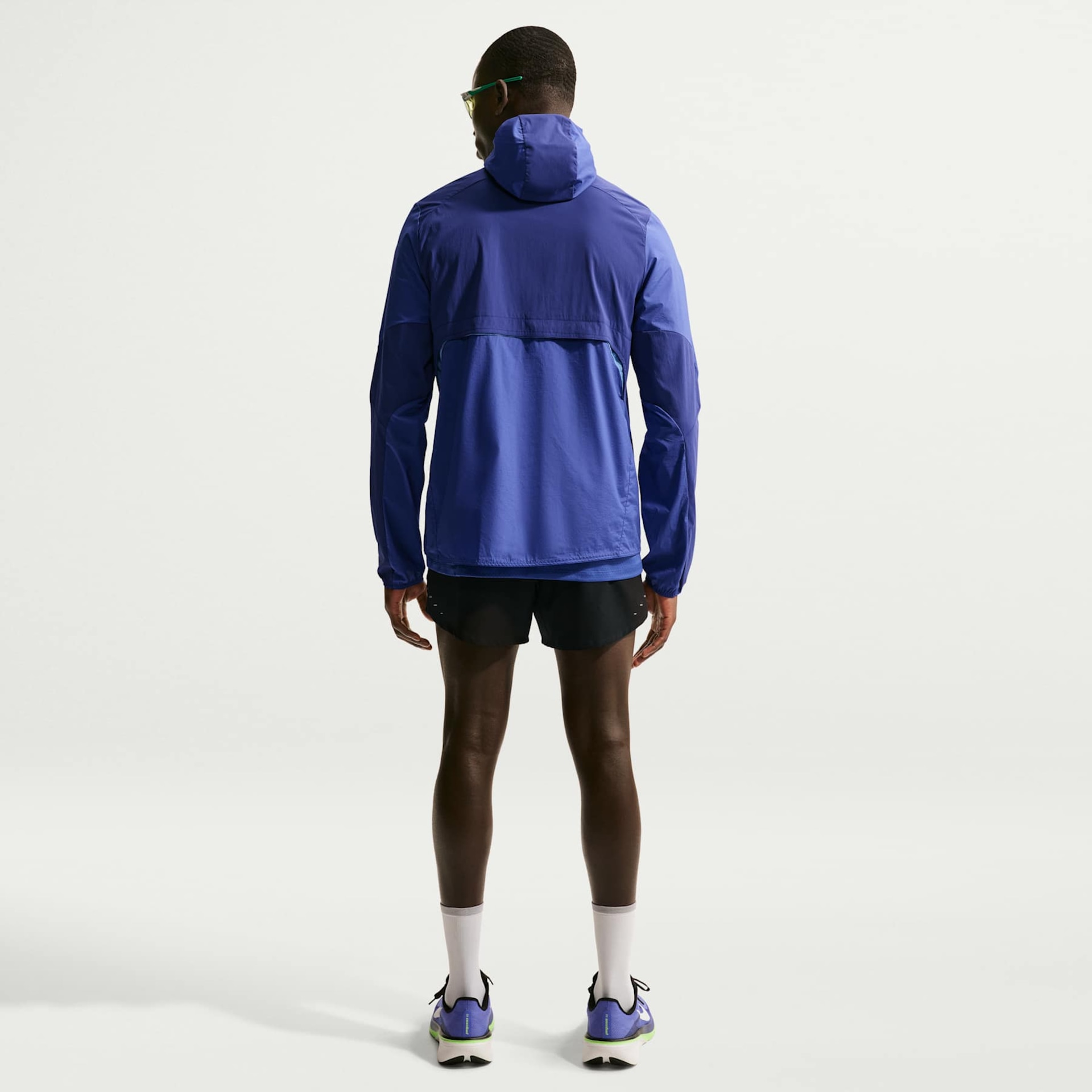 Jaqueta Nike Repel Stride Masculina - Foto 5
