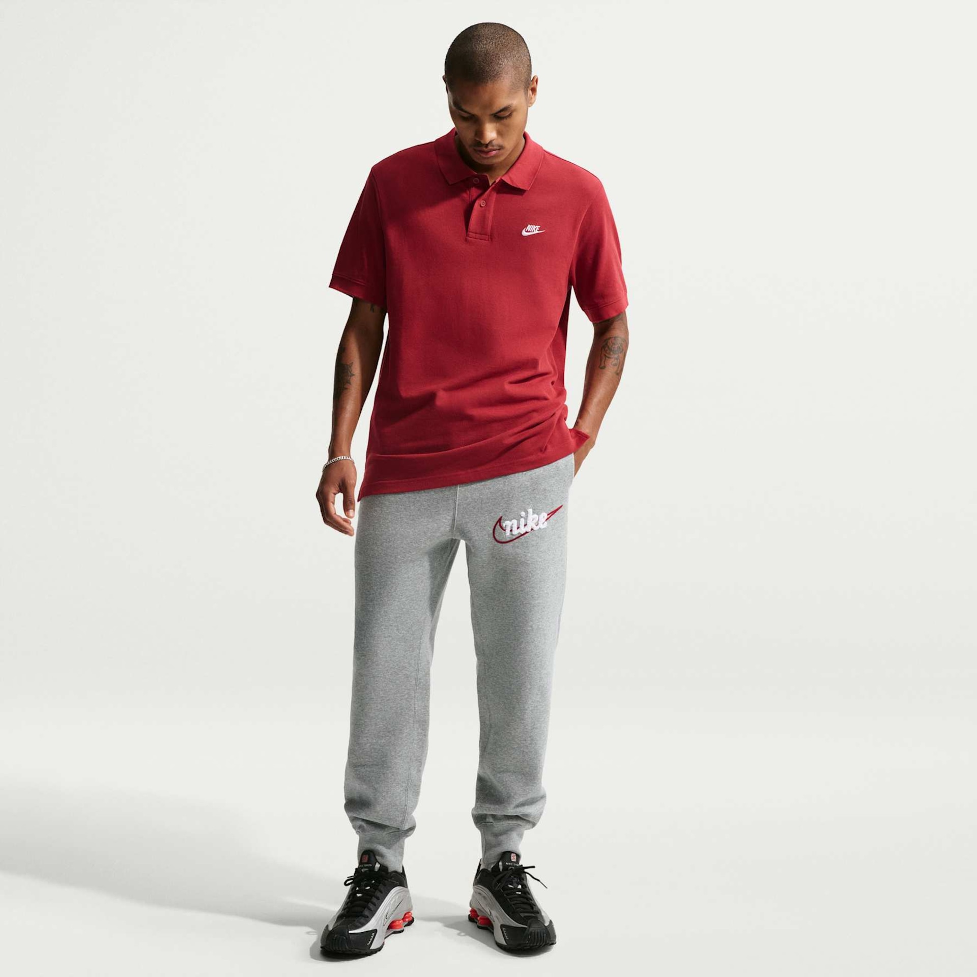Calça Jogger Nike Club Basquete Masculina - Foto 1