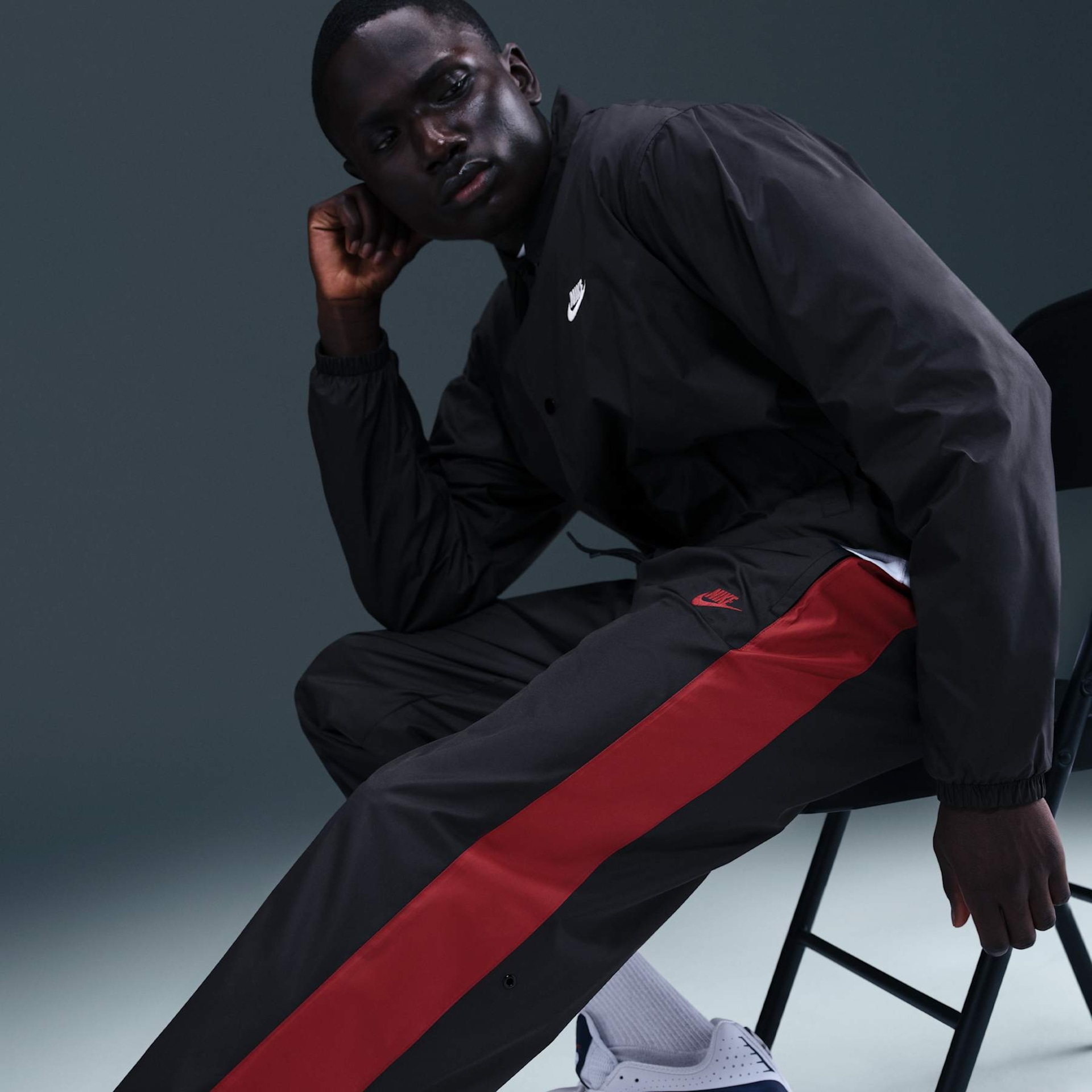 Calça Nike Windrunner Masculina - Foto 5