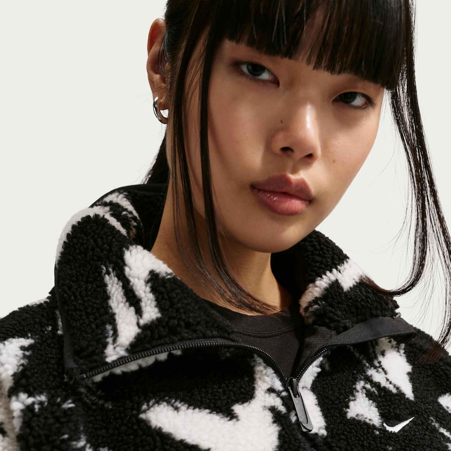 Jaqueta Nike Sportswear Street Sherpa Feminina - Foto 3