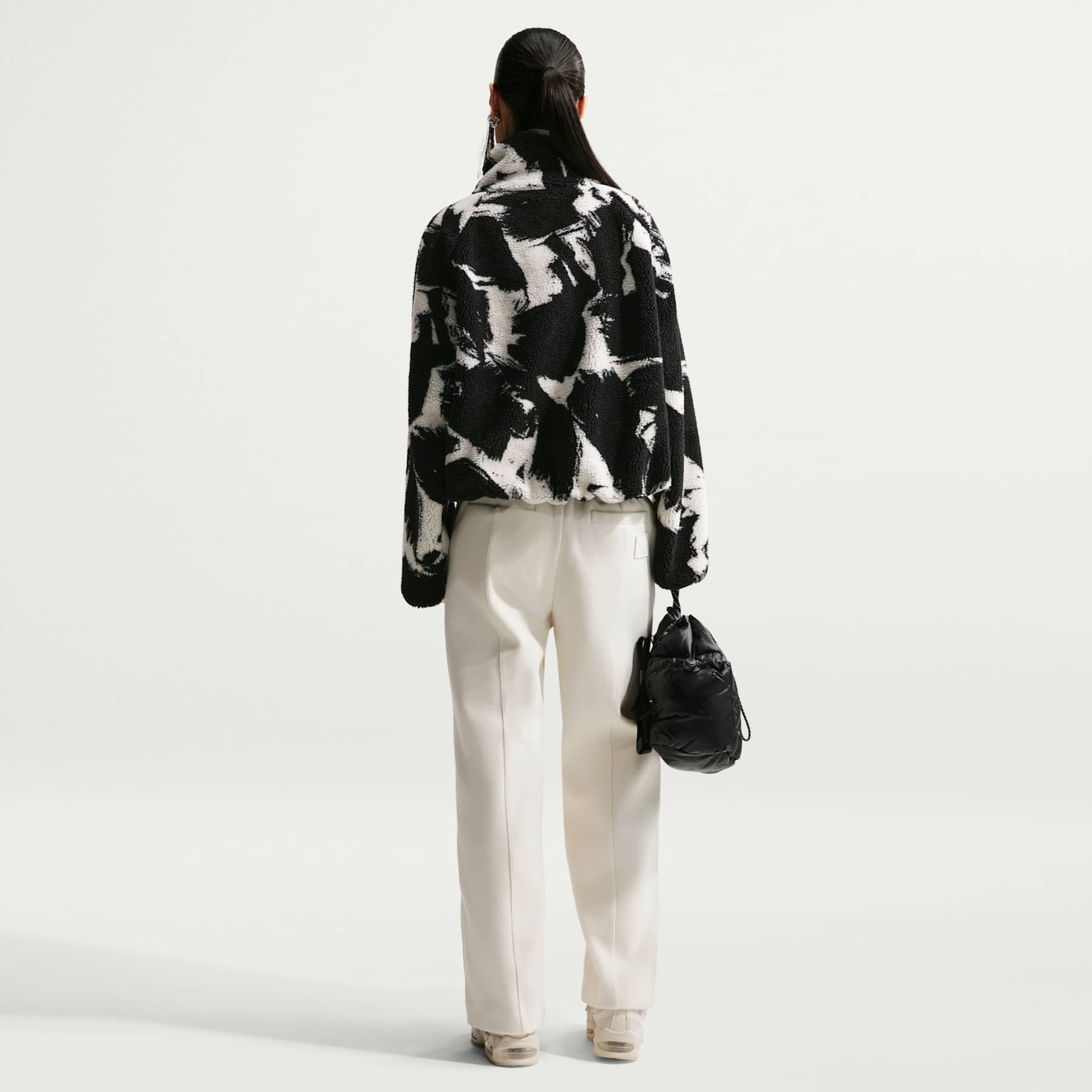 Jaqueta Nike Sportswear Street Sherpa Feminina - Foto 5