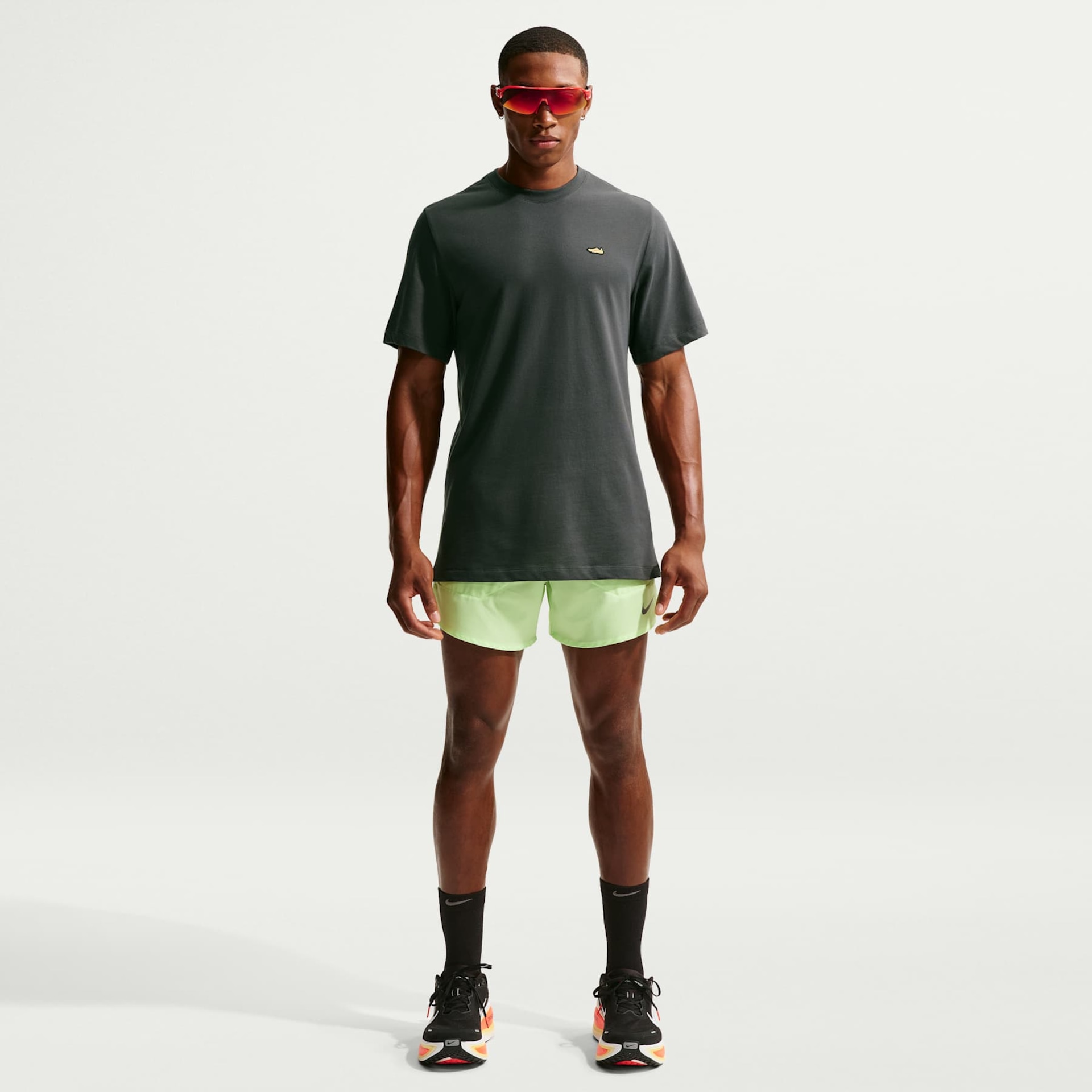 Camiseta Dri-FIT Nike Run Energy Masculina - Foto 4