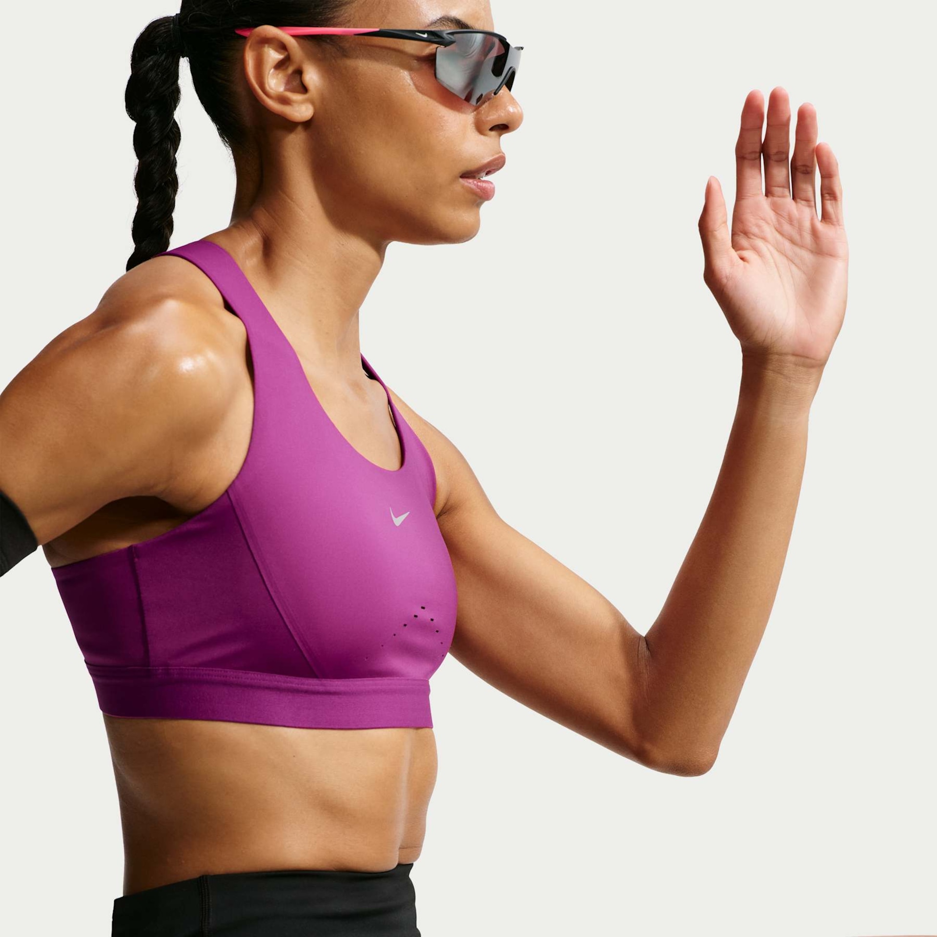 Top Nike Swift Feminino - Foto 3