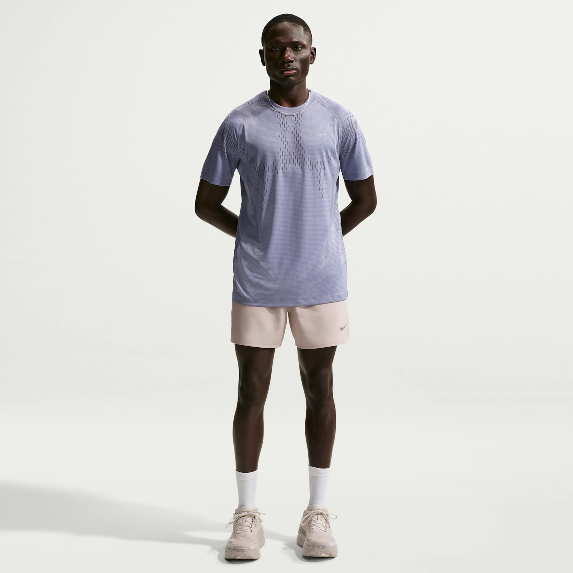 Camiseta Dri-Fit Nike Stride ADV Masculina - Foto 4