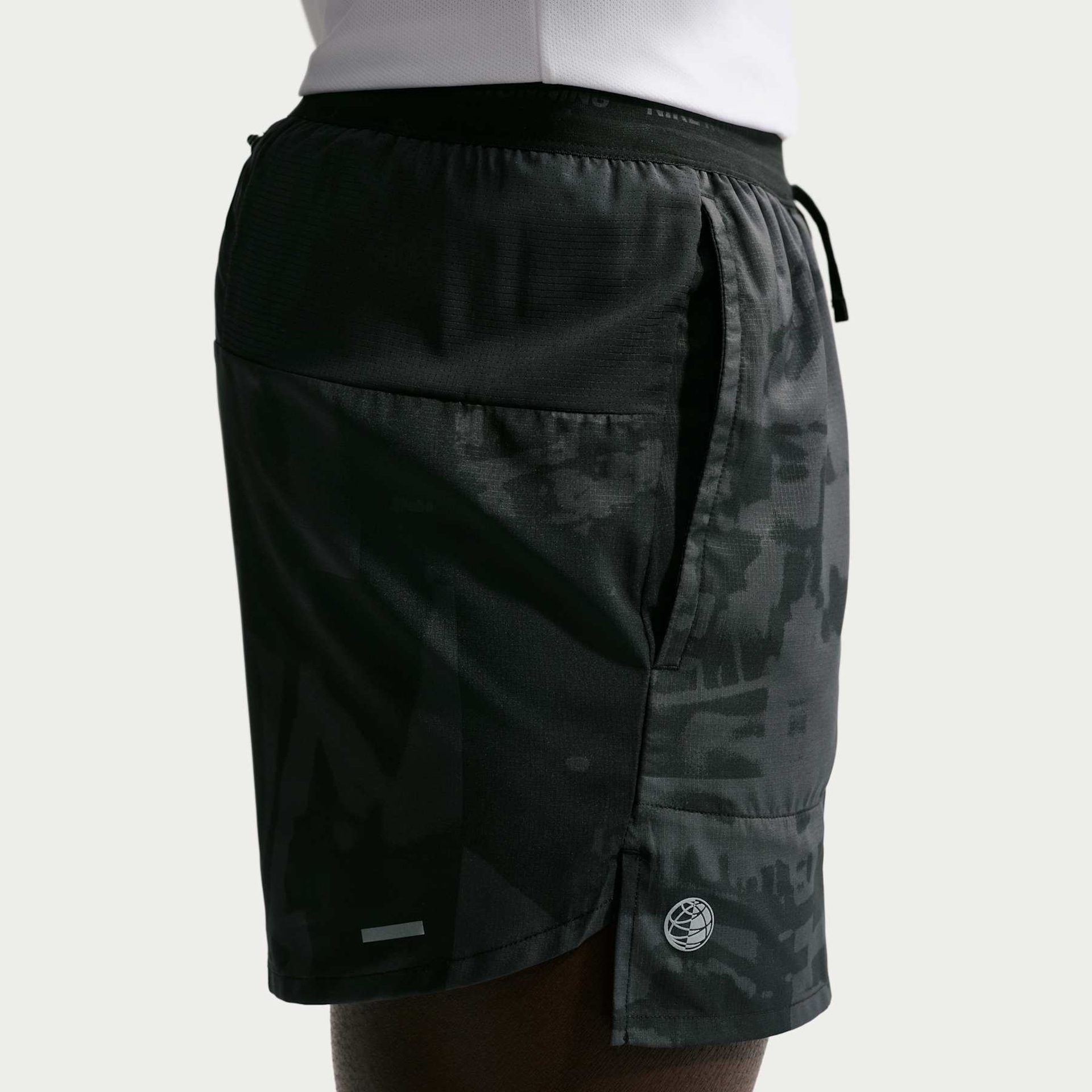 Shorts Dri-FIT Nike Stride Masculino - Foto 6