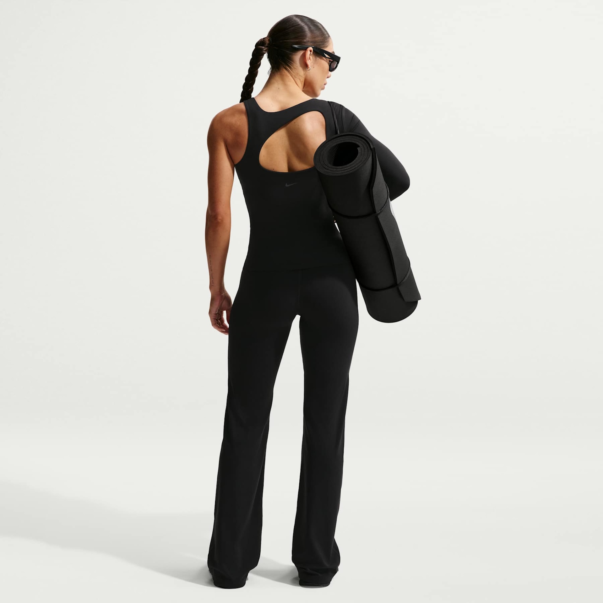 Calça Dri-FIT Nike Zenvy Flare Feminina - Foto 5