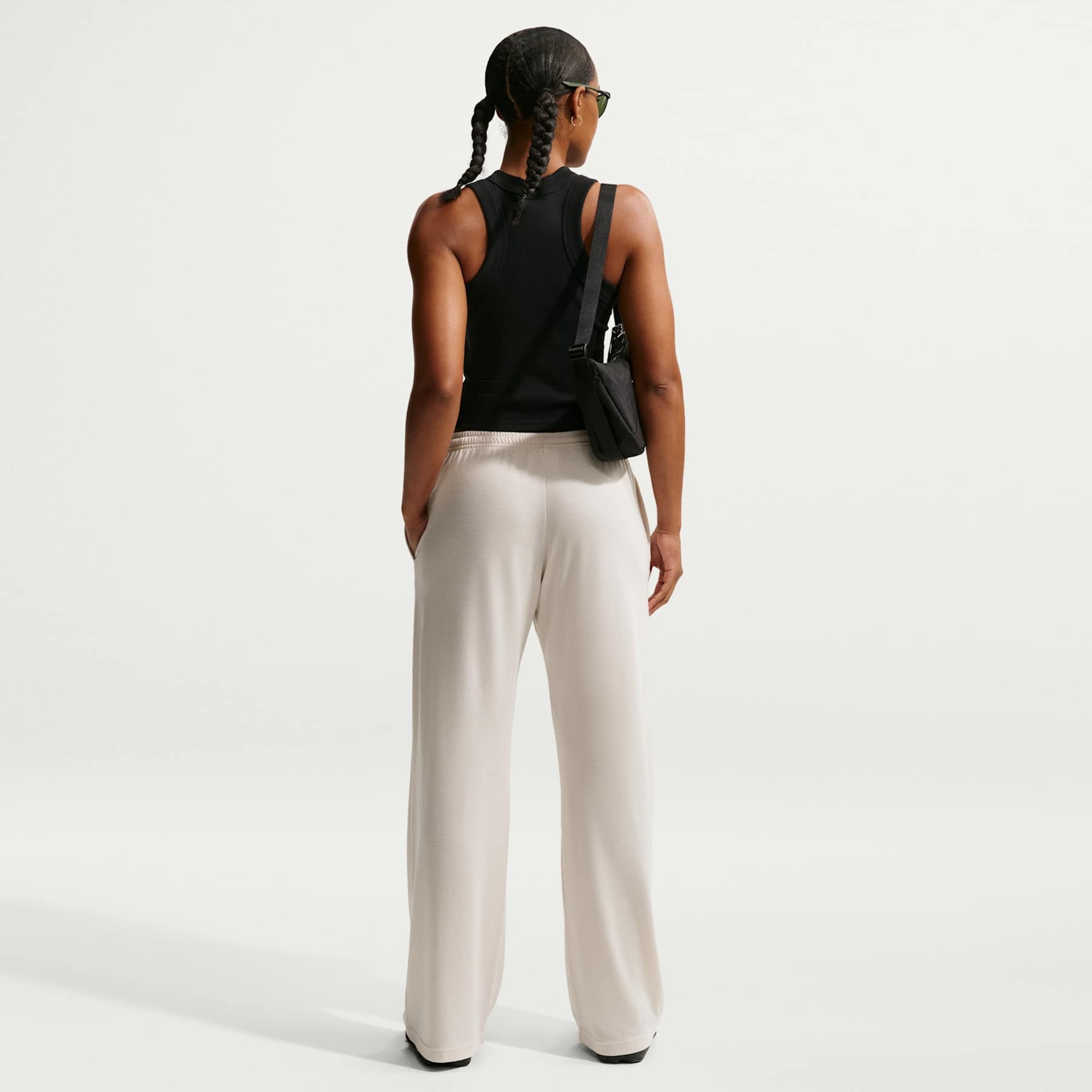 Regata Nike Sportswear Chill Knit Feminina - Foto 5