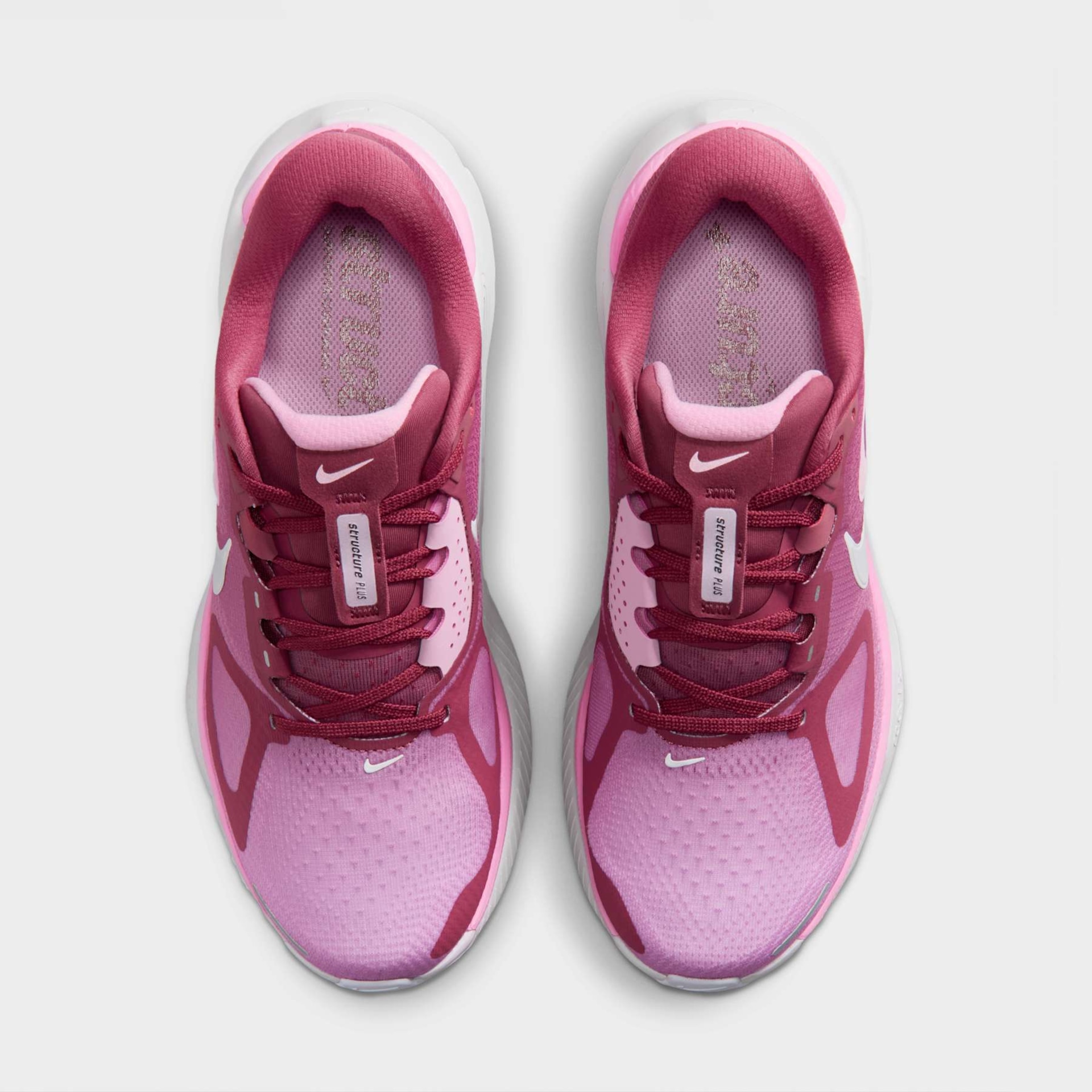 Tênis Nike Structure Plus Feminino - Foto 4