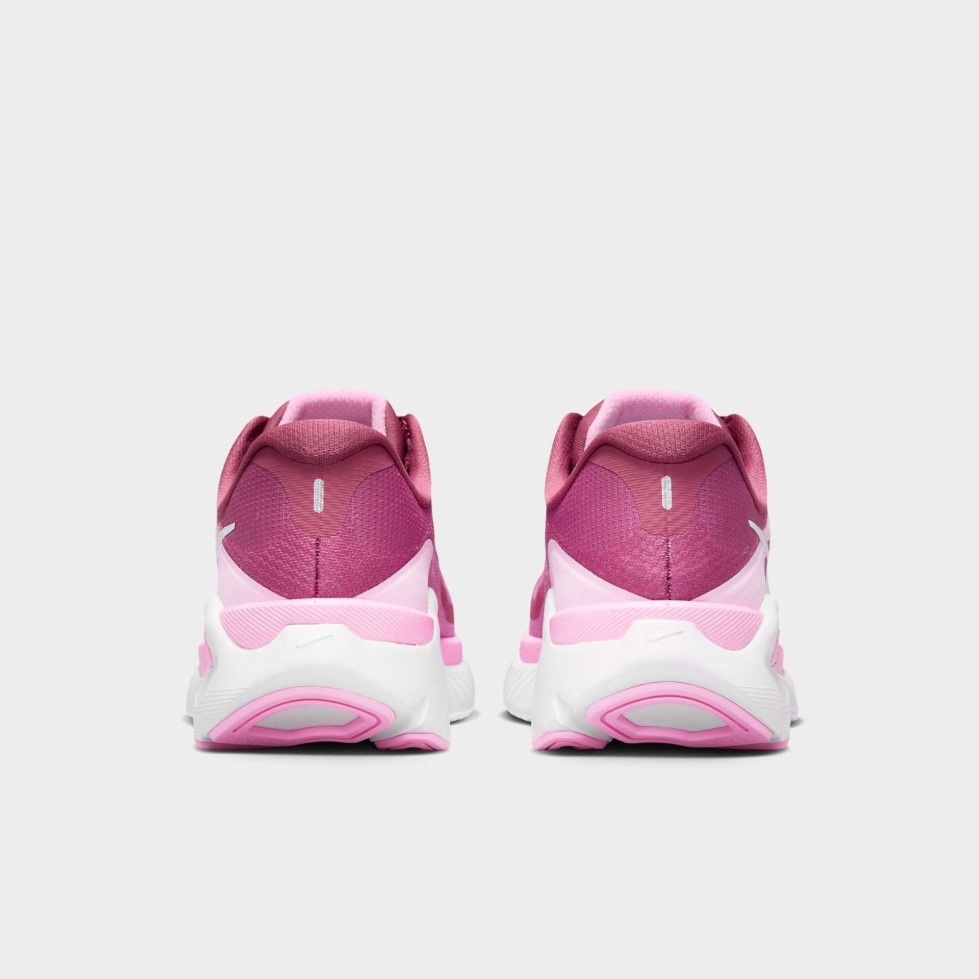 Tênis Nike Structure Plus Feminino - Foto 6