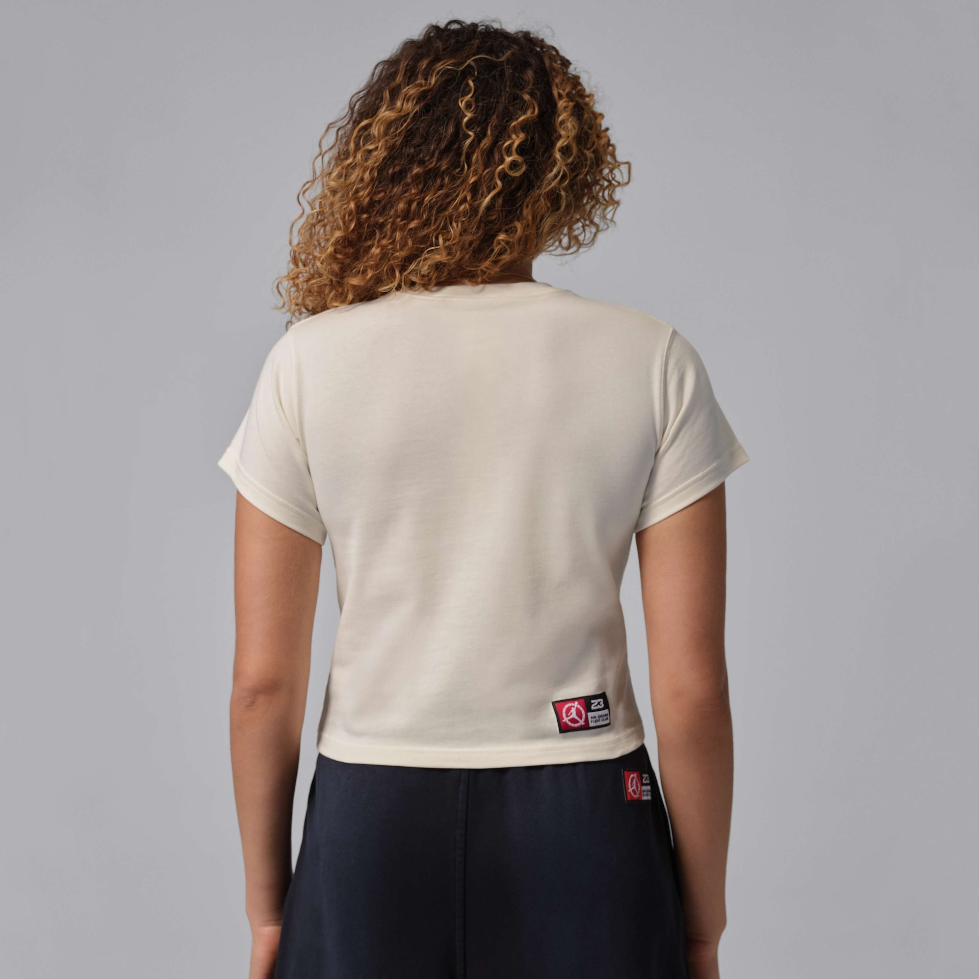 Camiseta Jordan Air Flight Club Feminina - Foto 2