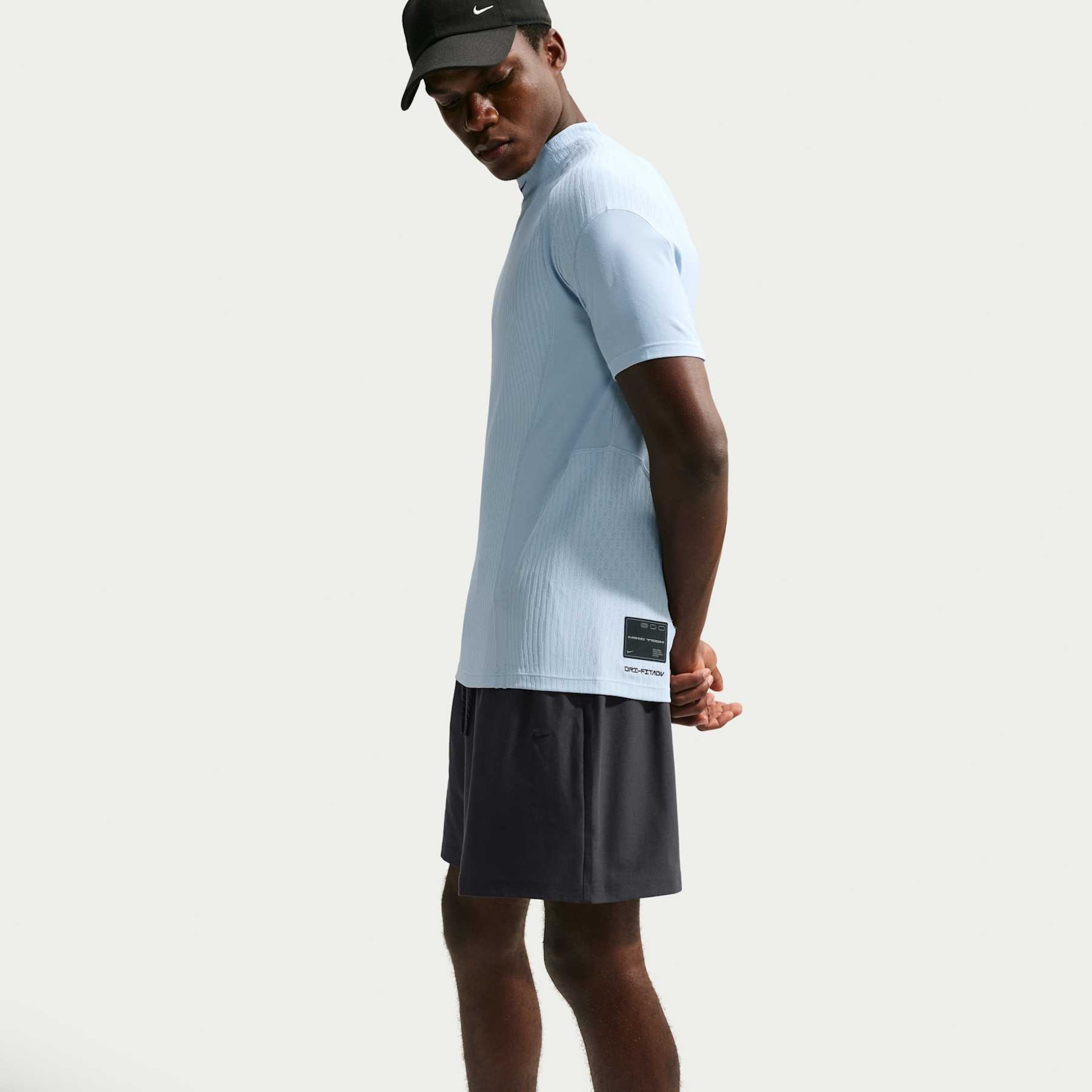 Shorts Nike Tech Knit Masculino - Foto 4