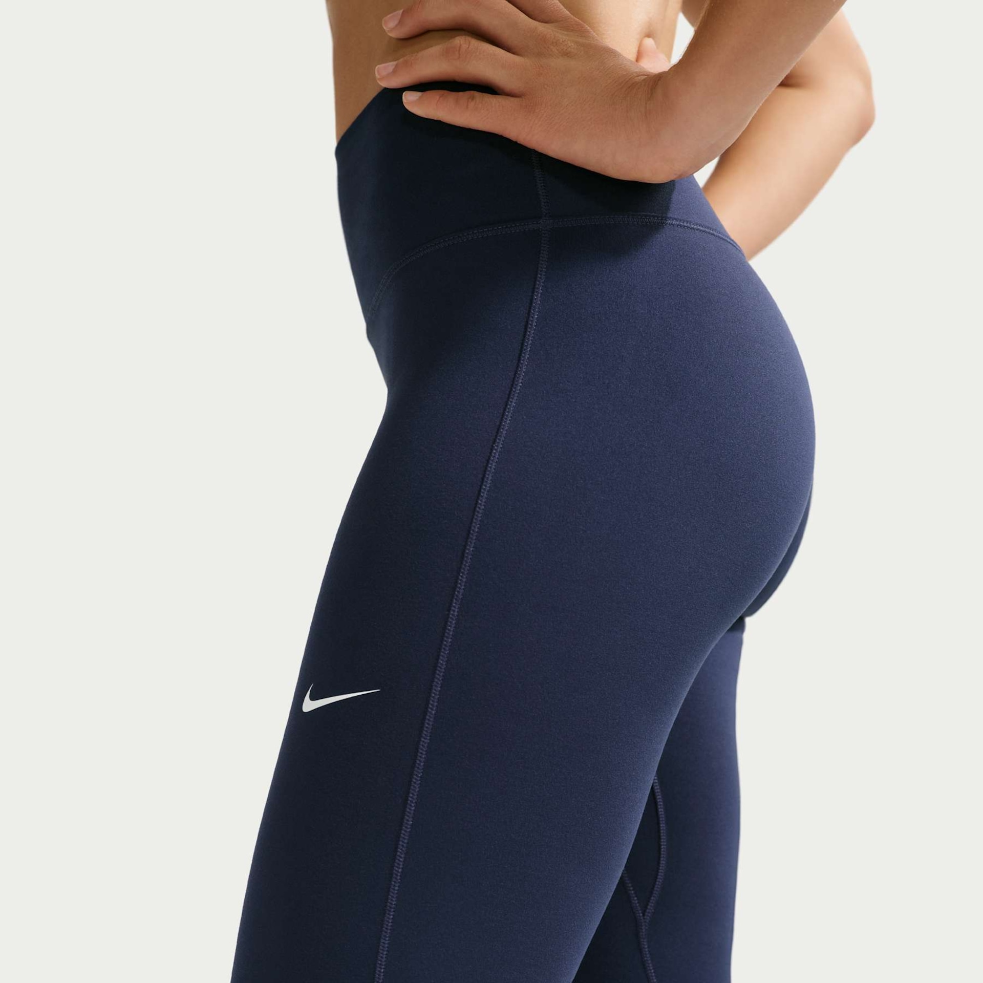 Legging Dri-FIT Nike One Flare Feminina - Foto 3