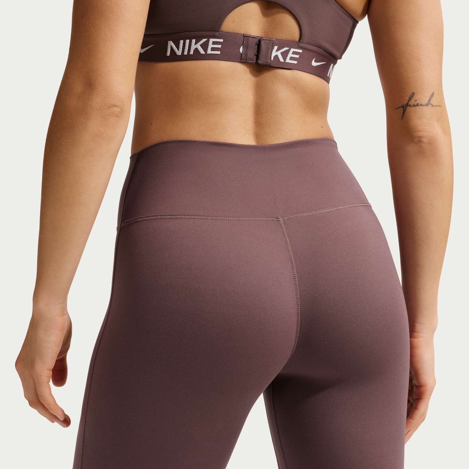 Legging Dri-FIT Nike One Flare Feminina - Foto 3