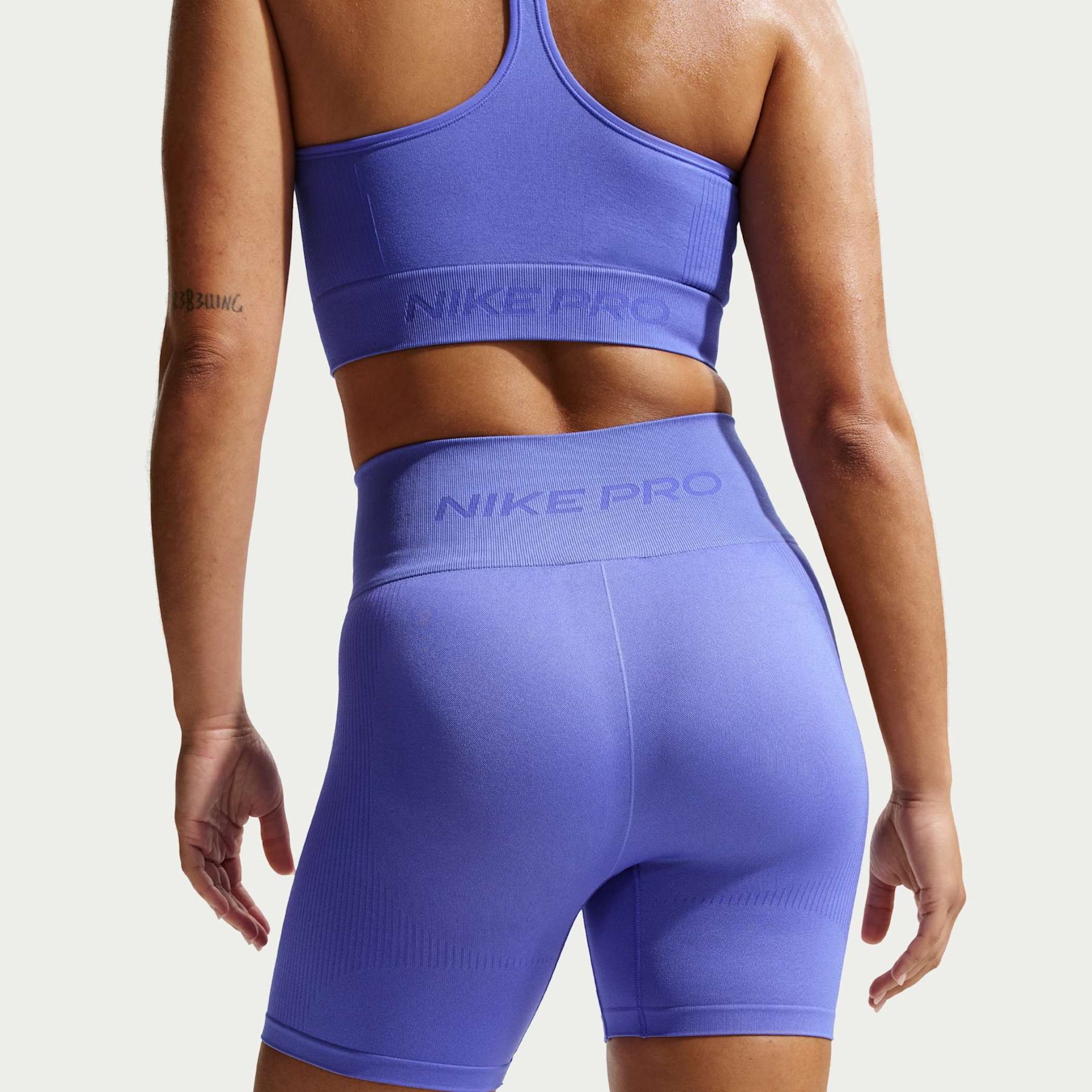 Shorts Dri-FIT Nike Feminino - Foto 3